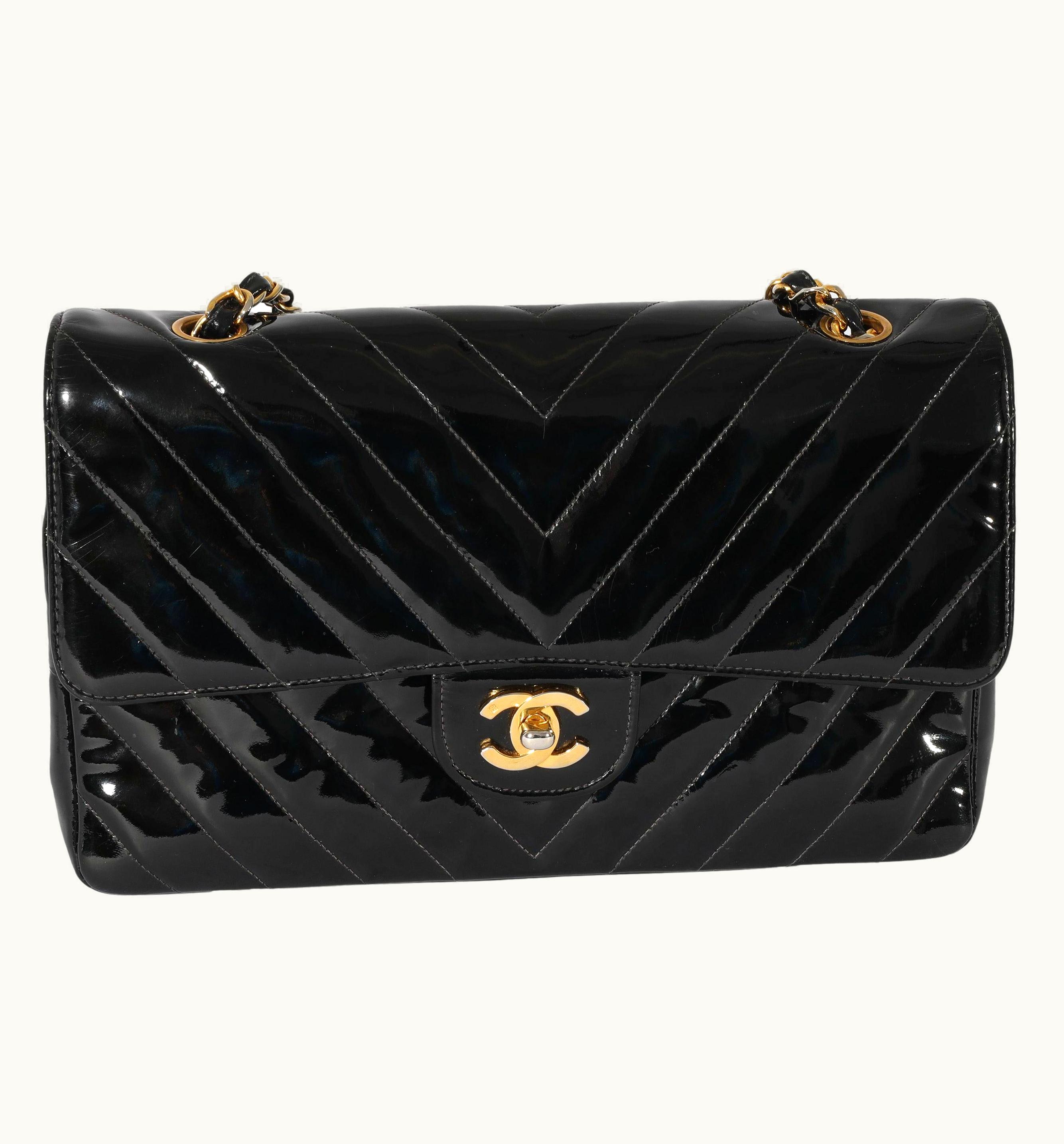 Chanel Chanel Vintage Black Patent Chevron Medium Flap Bag UZ0613630