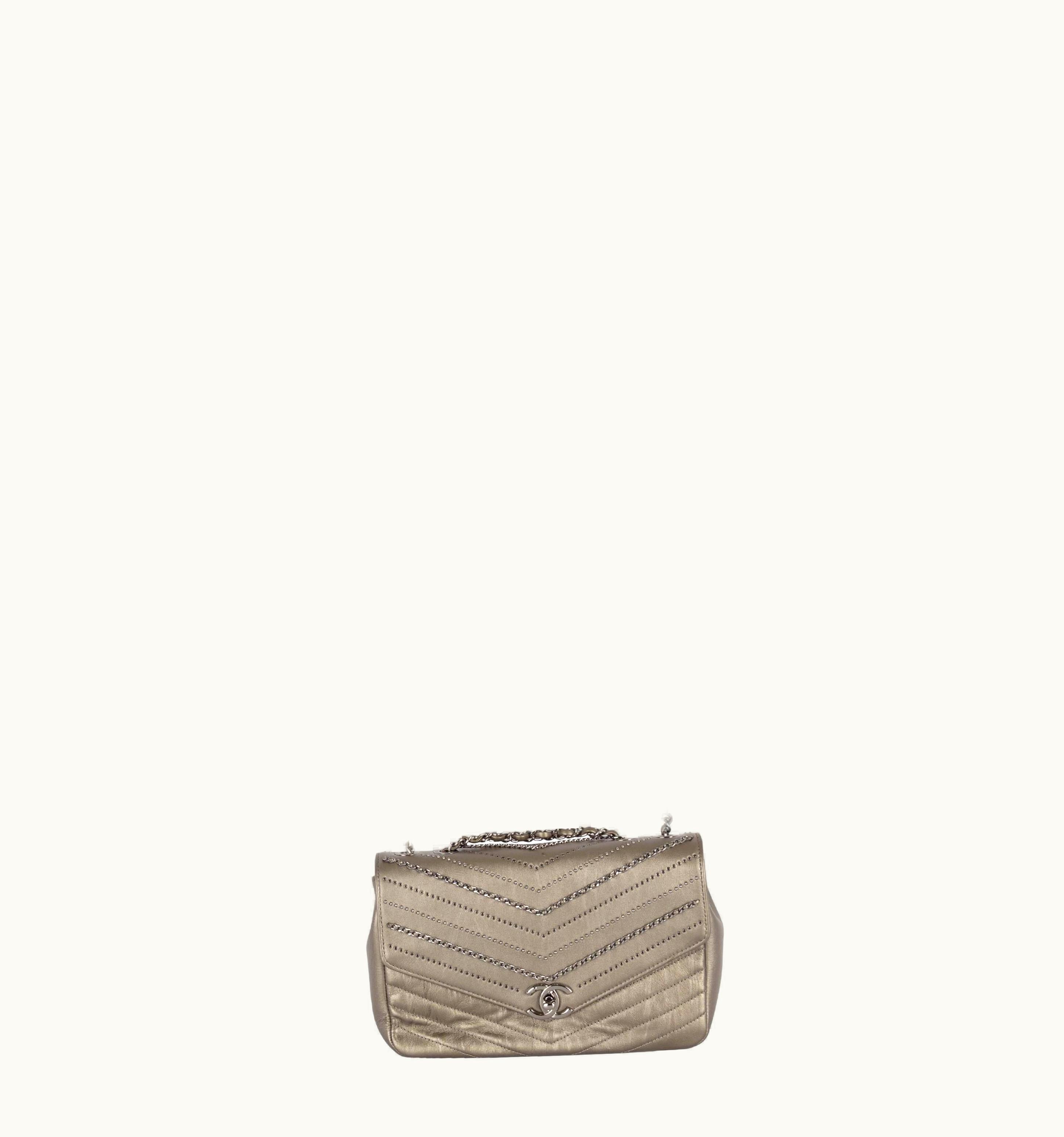 Chanel Chanel Embelished 'Chain Sequins' Chevron Flap Bag - '10s