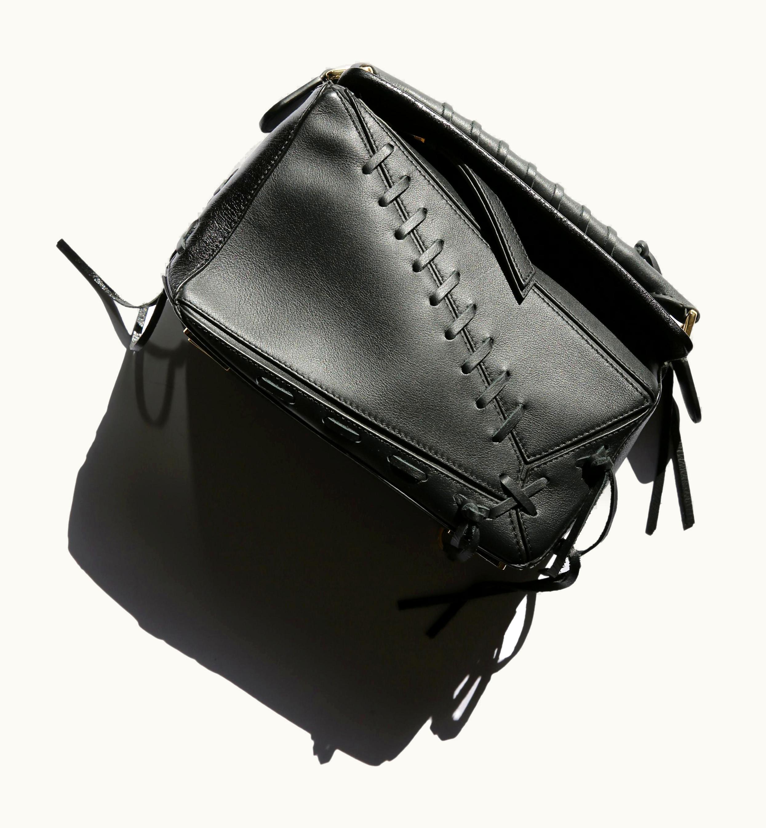 Loewe Black Laced Puzzle Patent Leather Slouch Shoulder Top Handle Small Bag