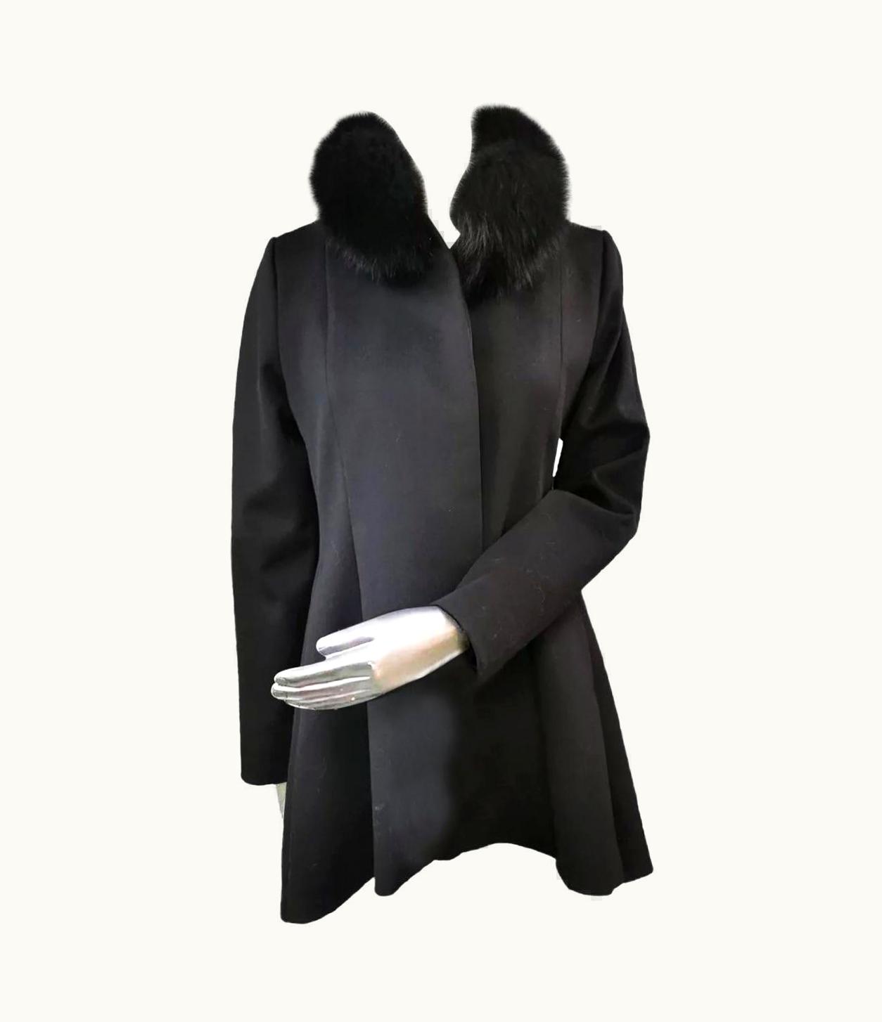 Loro Piana Brand Black Loro Piana Coat With Fox Fur Trim -6