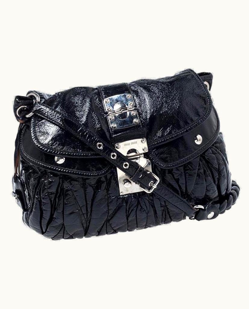 Miu Miu Miu Miu Black Matelassé Patent Leather Coffer Hobo UZ0615721