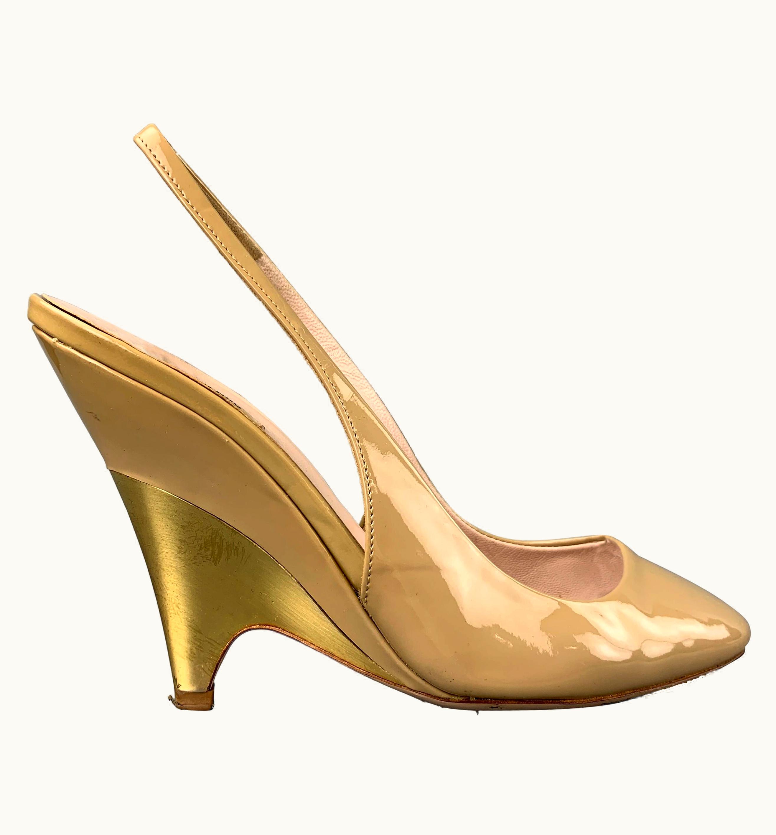Miu Miu Miu Miu Beige & Gold Patent Leather Pumps