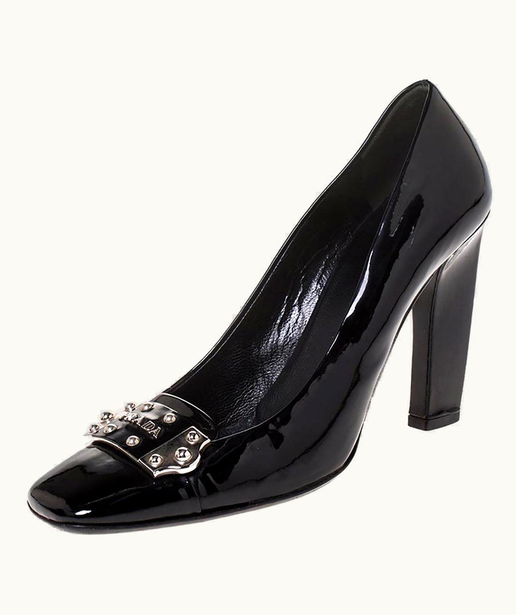 Prada Prada Black Patent Leather Logo Detail Pumps