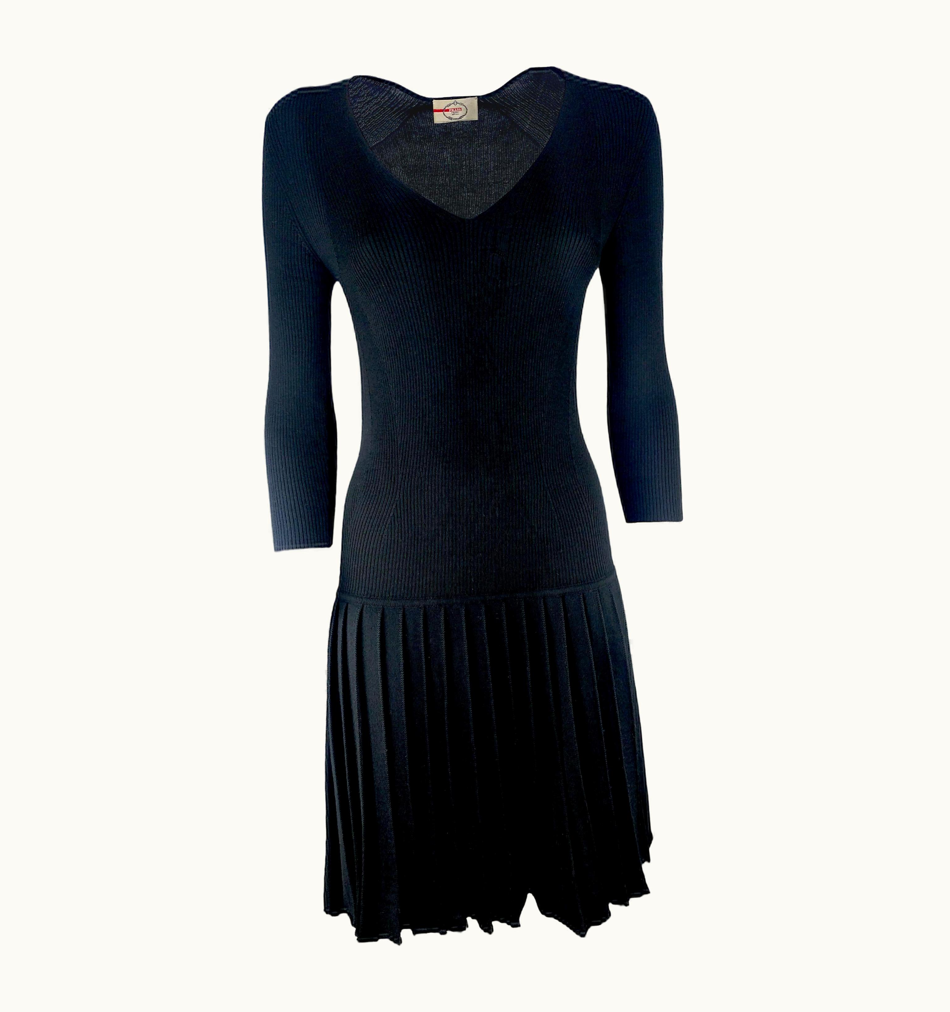 Prada - Black Knitted Stretch Wool Dress With Pleated Skirt us 38eu