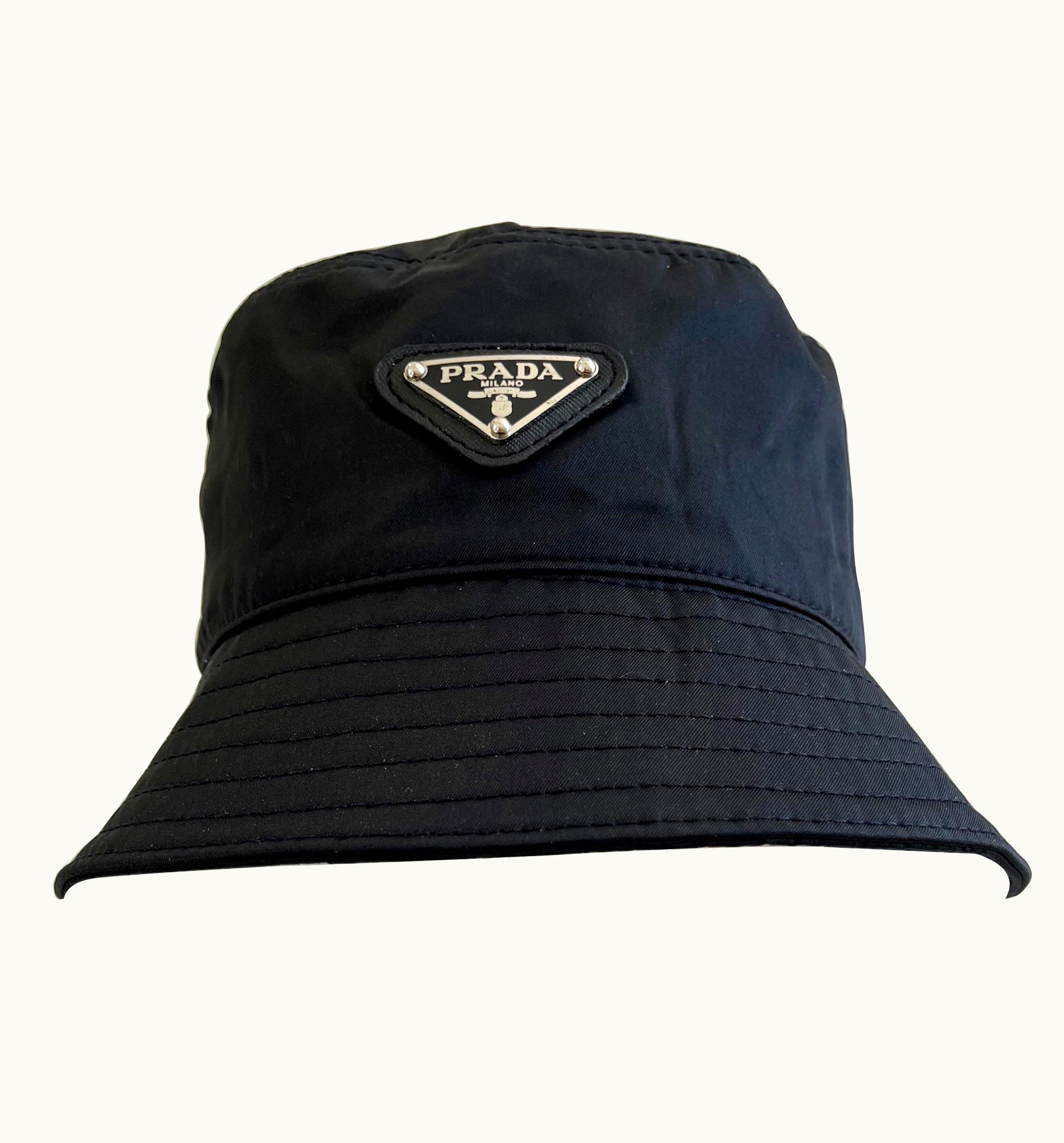 Prada 90s Style Black Nylon Unisex Logo Vintage Y2k Bucket Hat edium