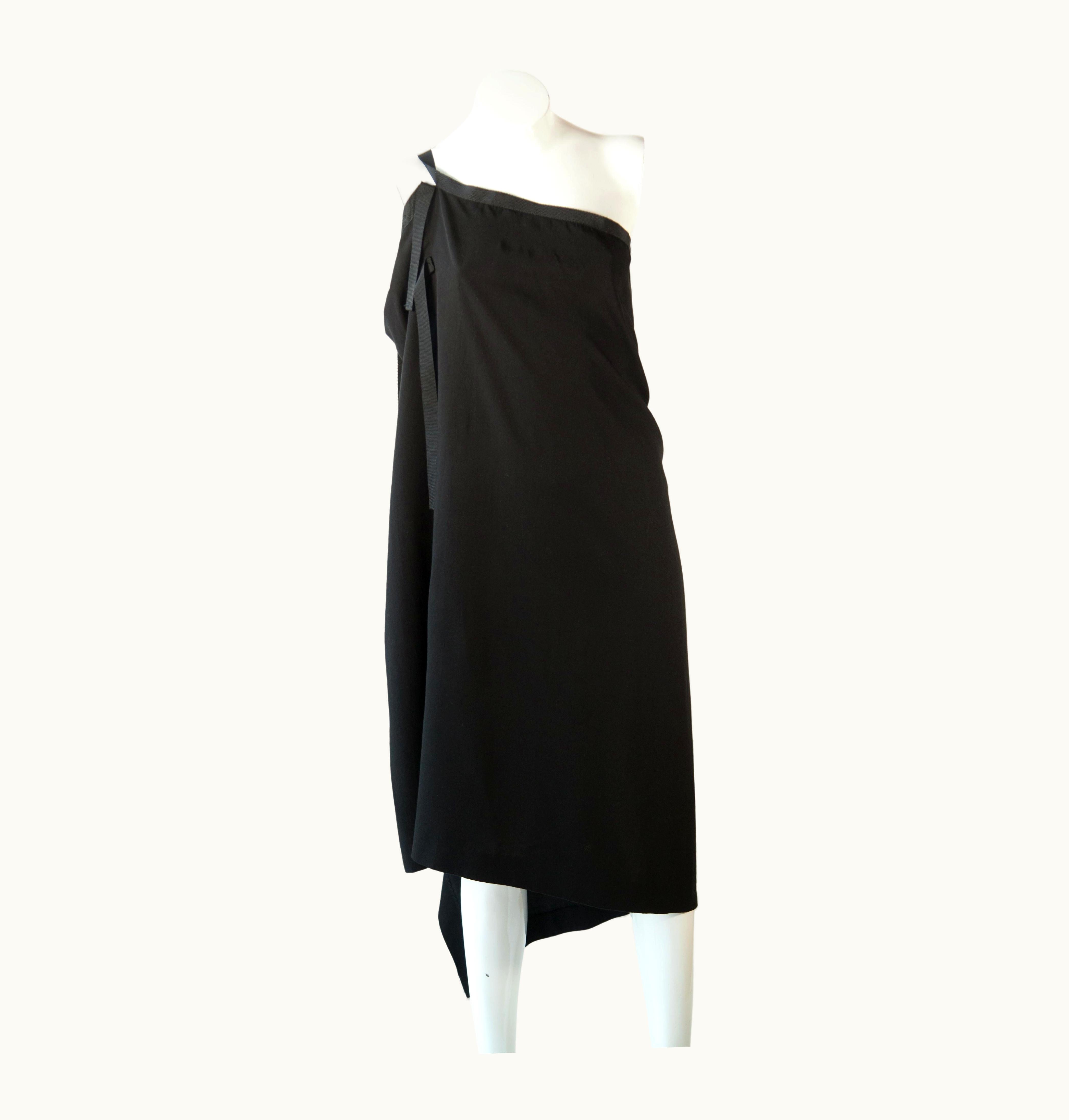 Yohji Yamamoto Yohji Yamamoto, Black Multi-Functional Shift Dress And Skirt