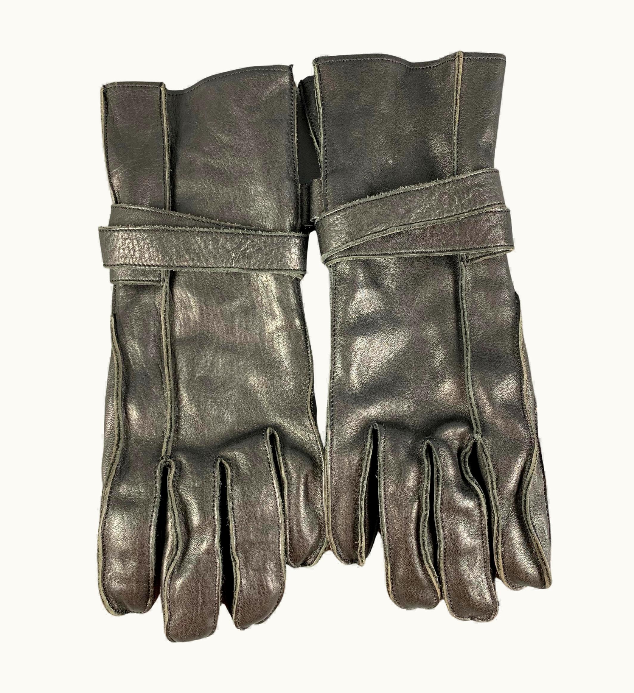Yohji Yamamoto Vintage Y' By Yohji Yamamoto Size One Size Black Leather Gloves