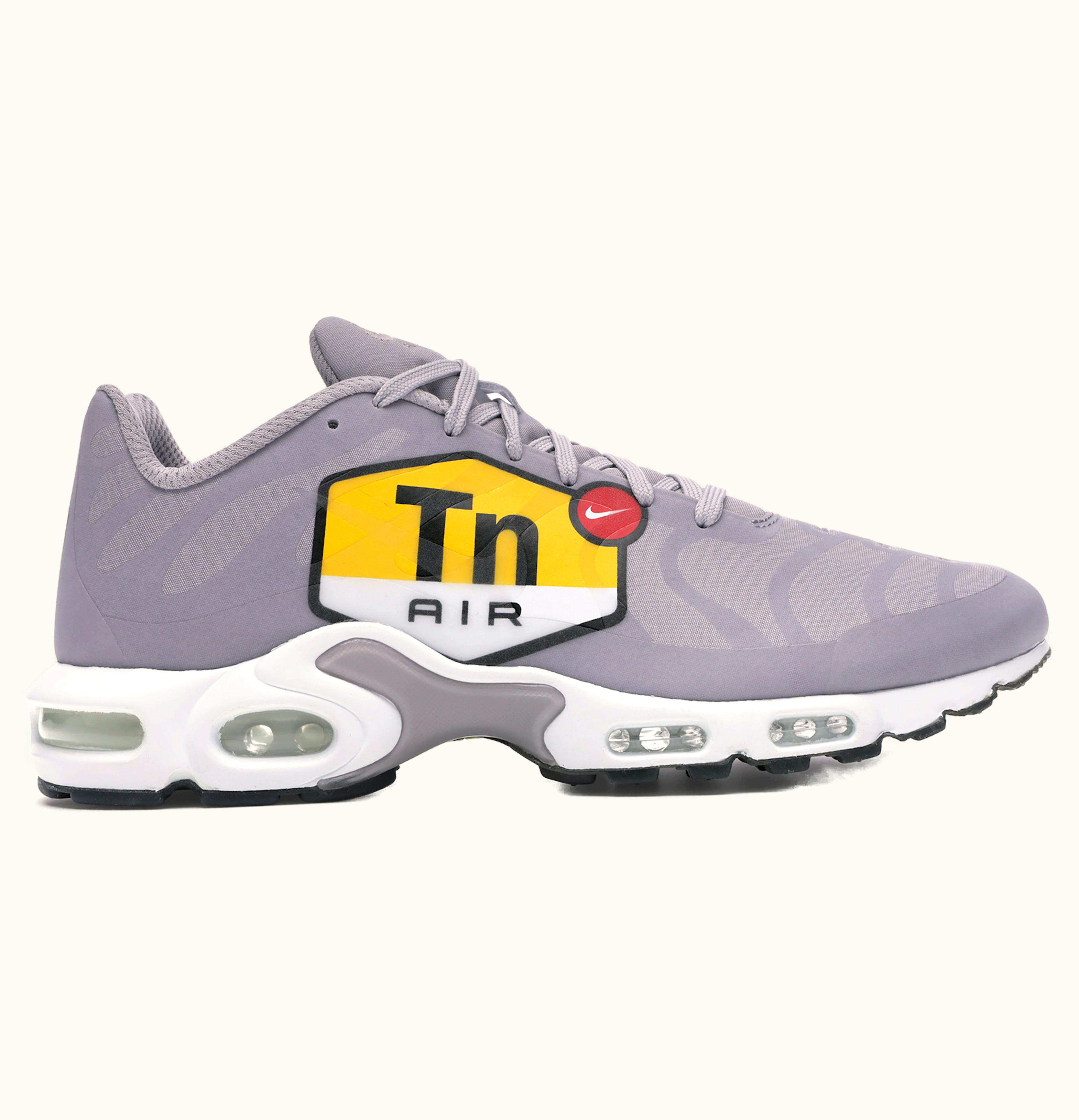Nike Nike Air Max Plus Big Logo Wolf Grey