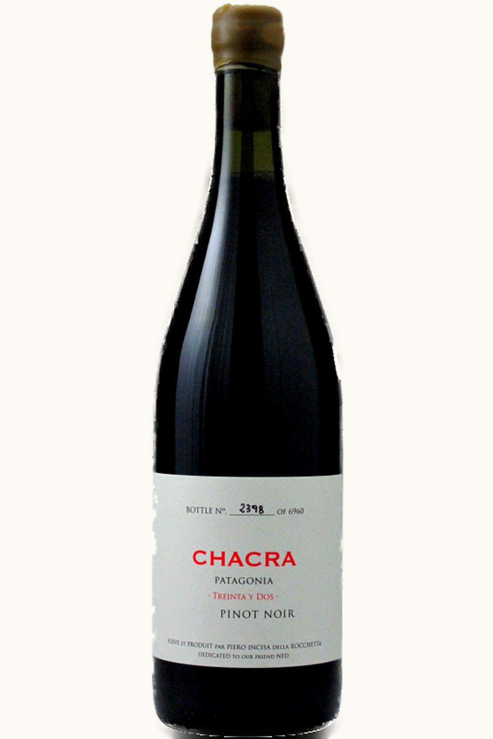 Chacra Chacra Treinta y Dos 32 Pinot Noir Rio Negro Patagonia, 2010