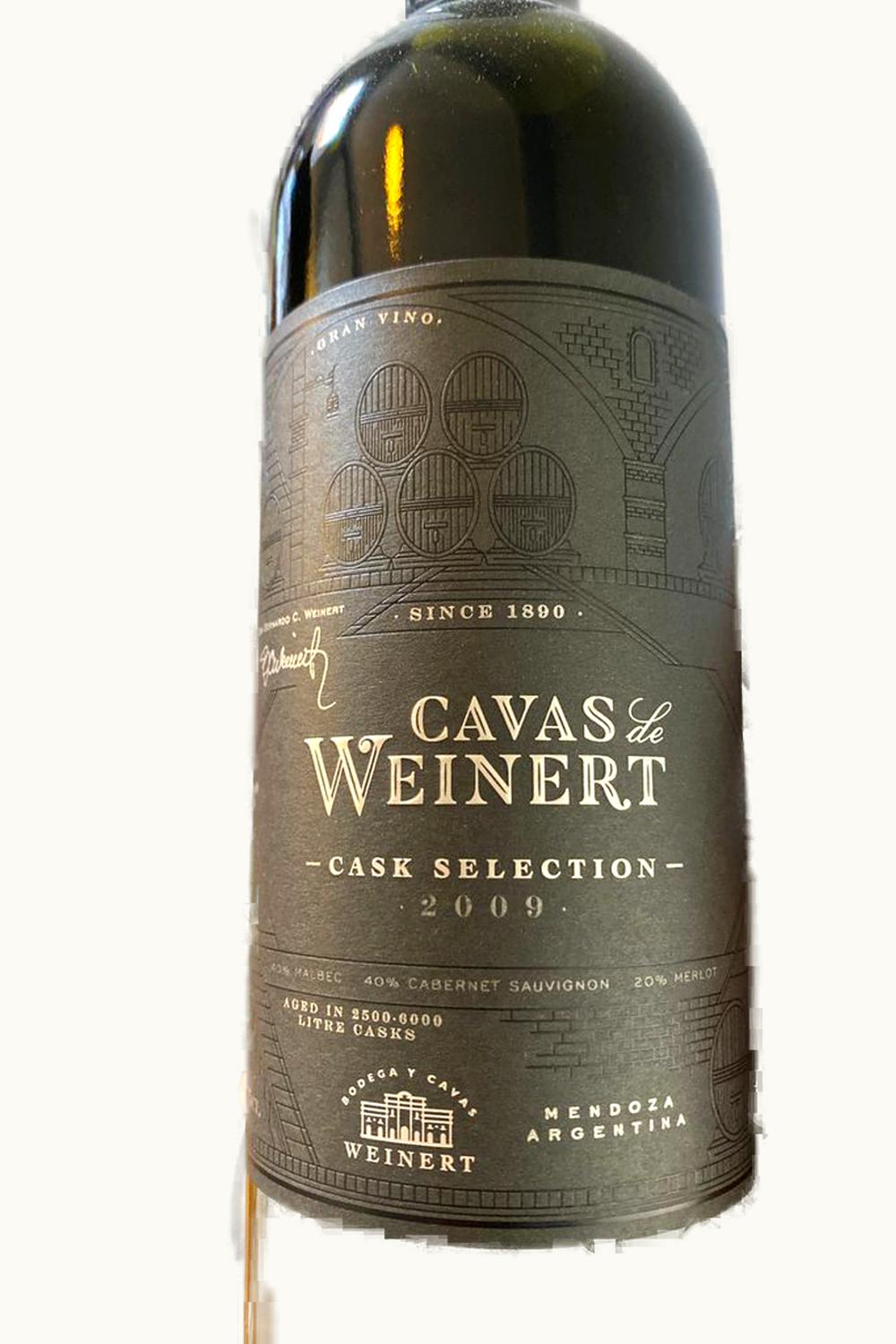 y Cava de Weinert y Cava de Weinert Gran VIno Luján de Cuyo Mendoza Argentina, 2009