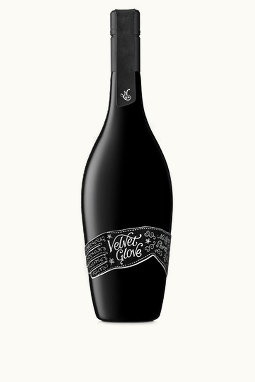 Molly Dooker Molly Dooker Velvet Glove Shiraz McLaren Vale South Australia, 2017