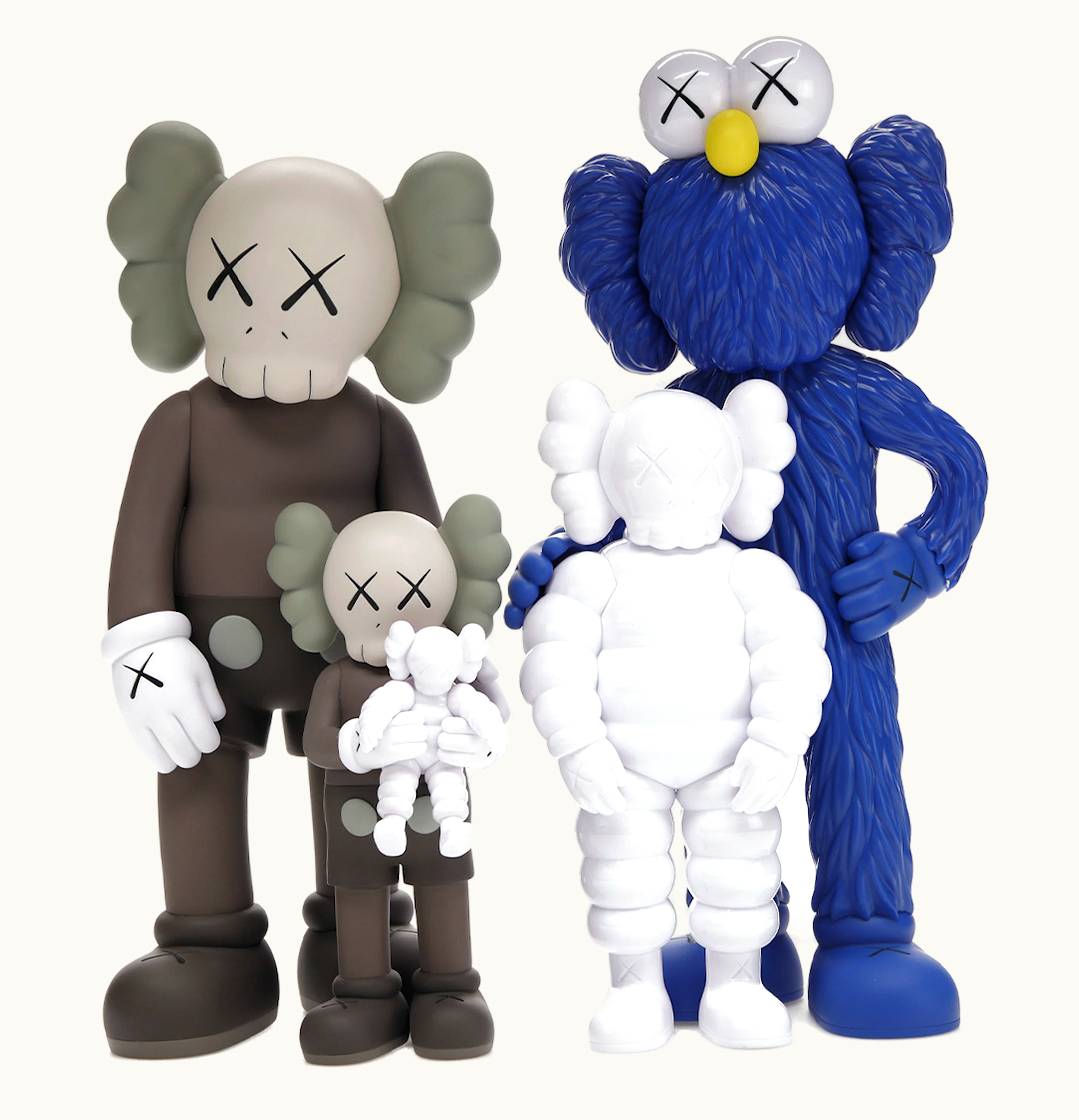 KAWS KAWS FAMILY Figures Brown Blue White