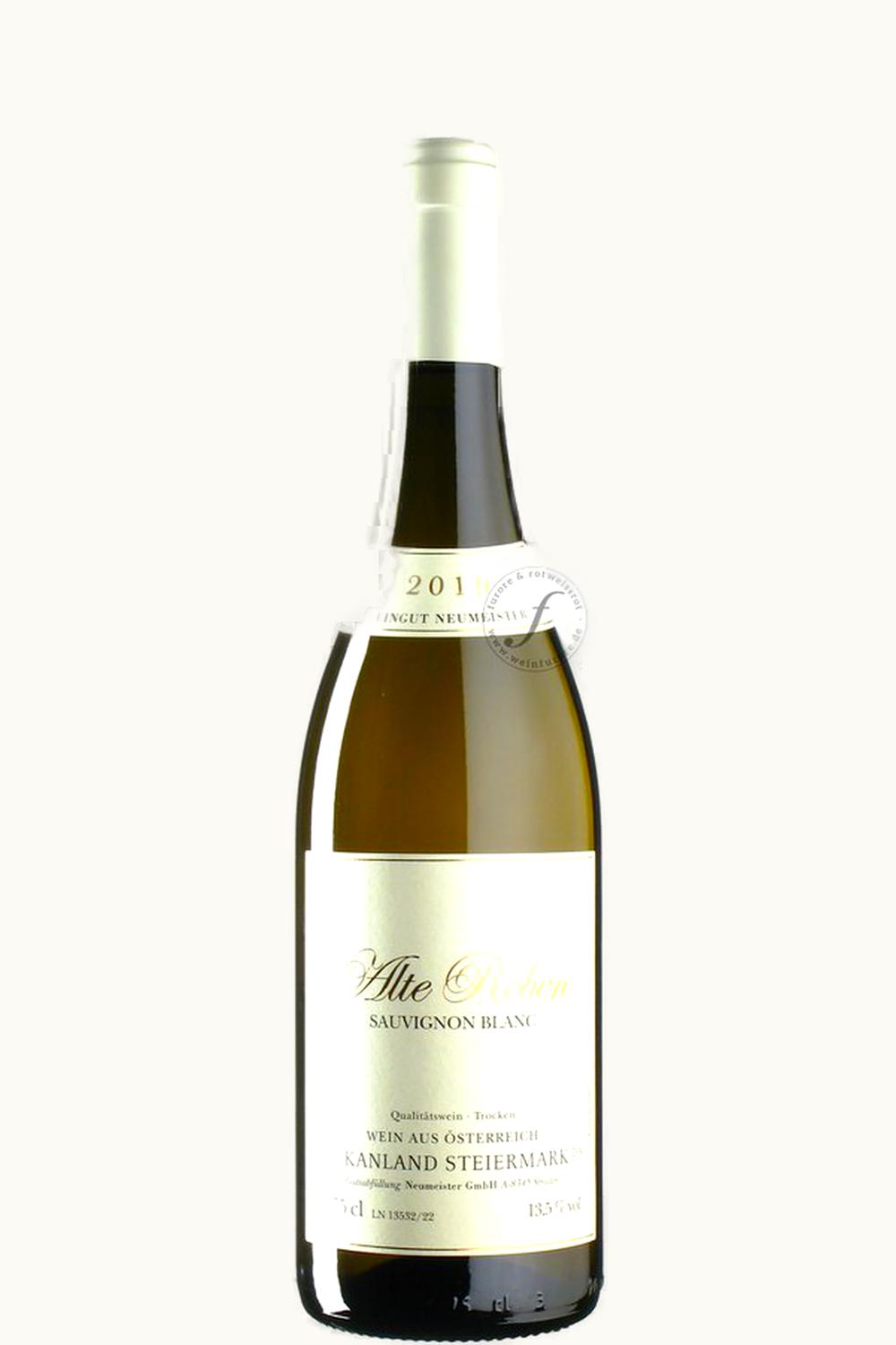 Neumeister Neumeister Alte Reben Stradener Sauvignon Blanc Vulkanland Steiermark Austria, 2019