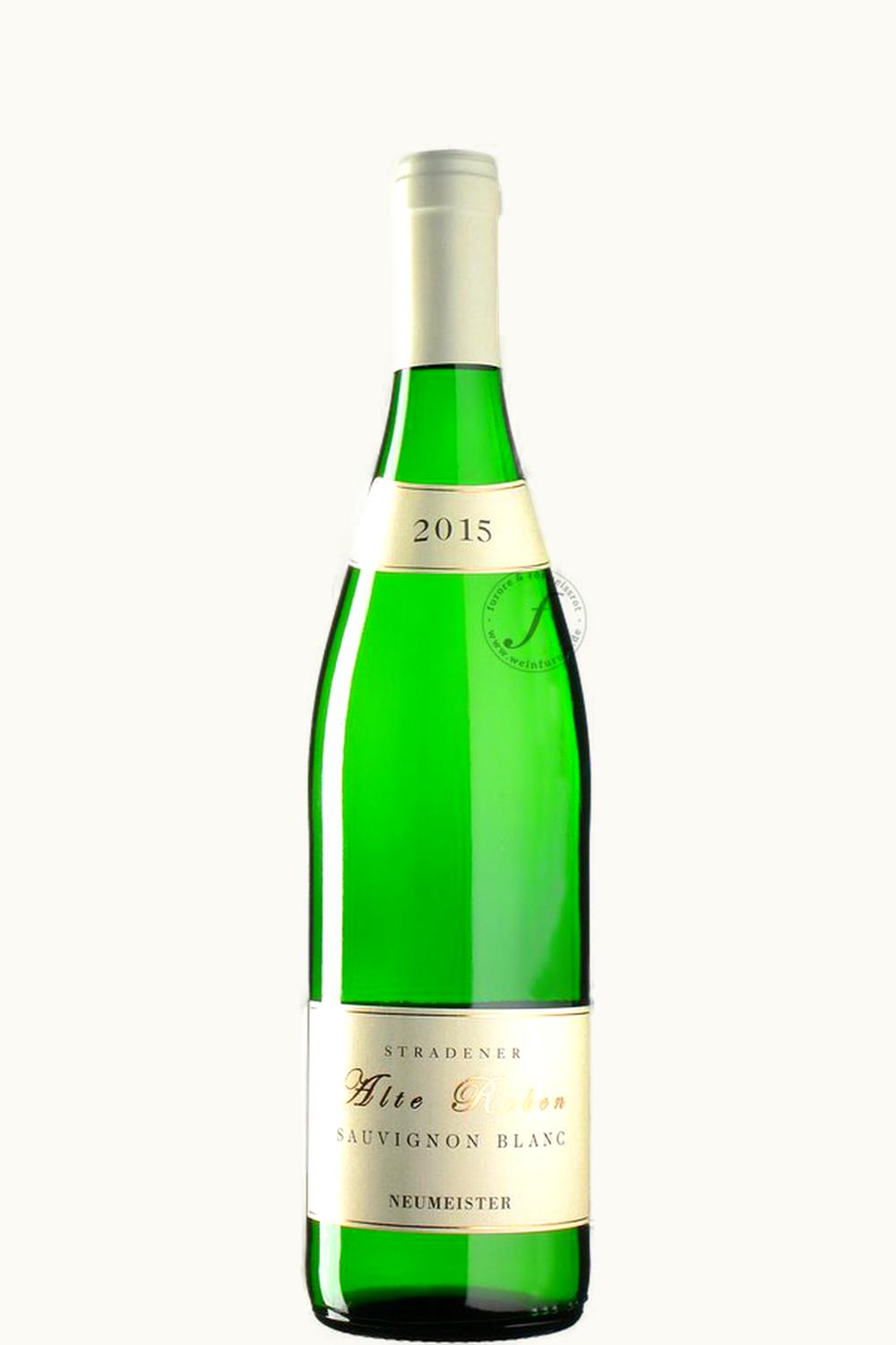 Neumeister Neumeister Alte Reben Stradener Sauvignon Blanc Vulkanland, 2015