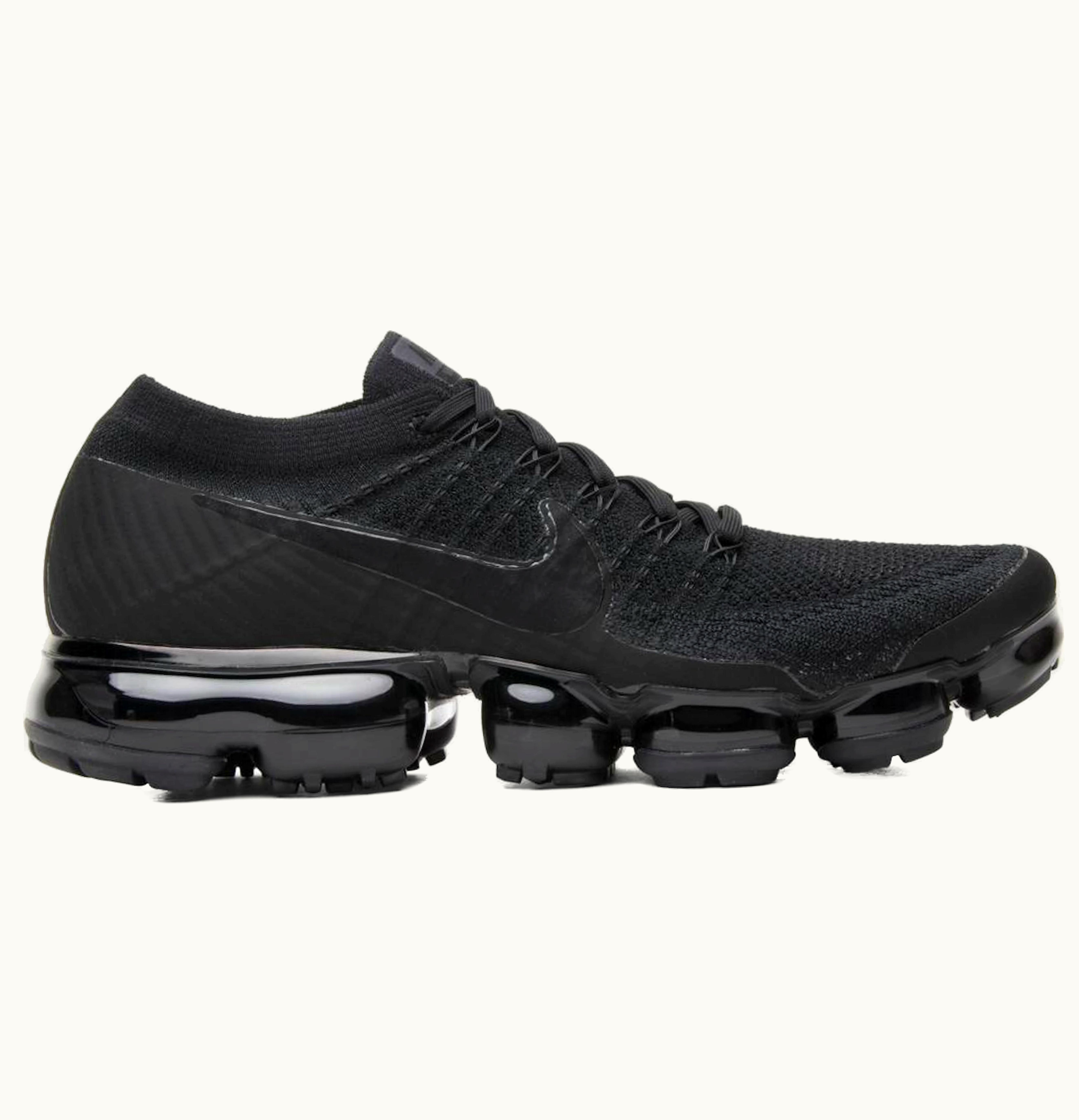 Nike Nike Air VaporMax Triple Black 2pt0