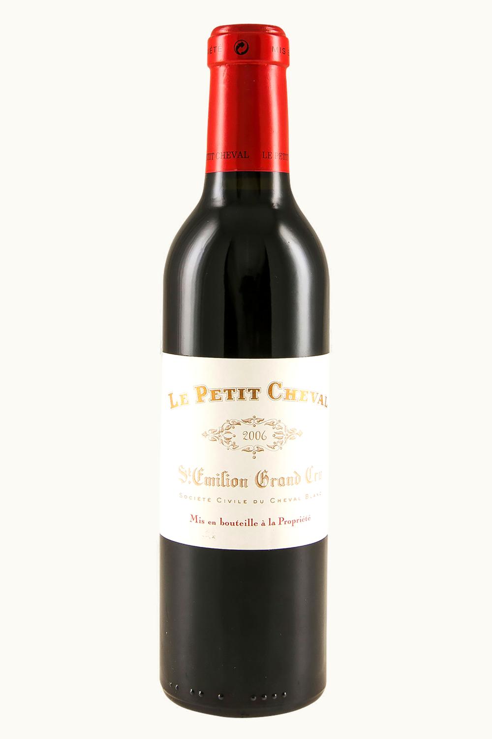 Château Cheval Blanc Château Cheval Blanc St Emilion, Bordeaux, France, 2006 UZ0638762