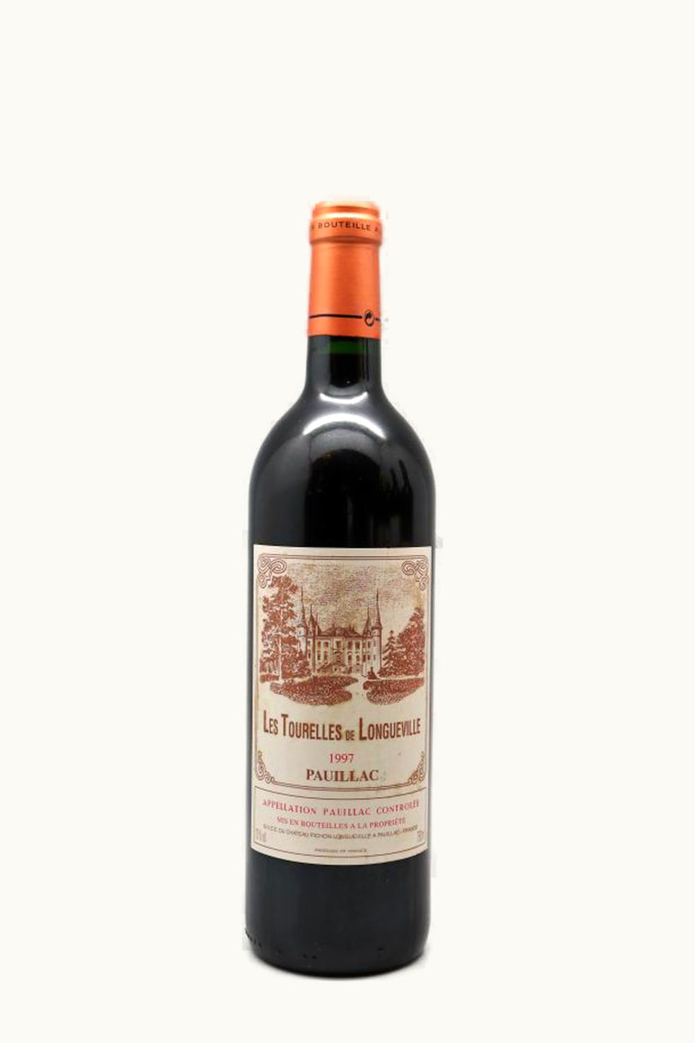 Château Pichon Longueville Baron Château Pichon Longueville Baron Pauillac, Médoc, Bordeaux, France, 1997 UZ0640359