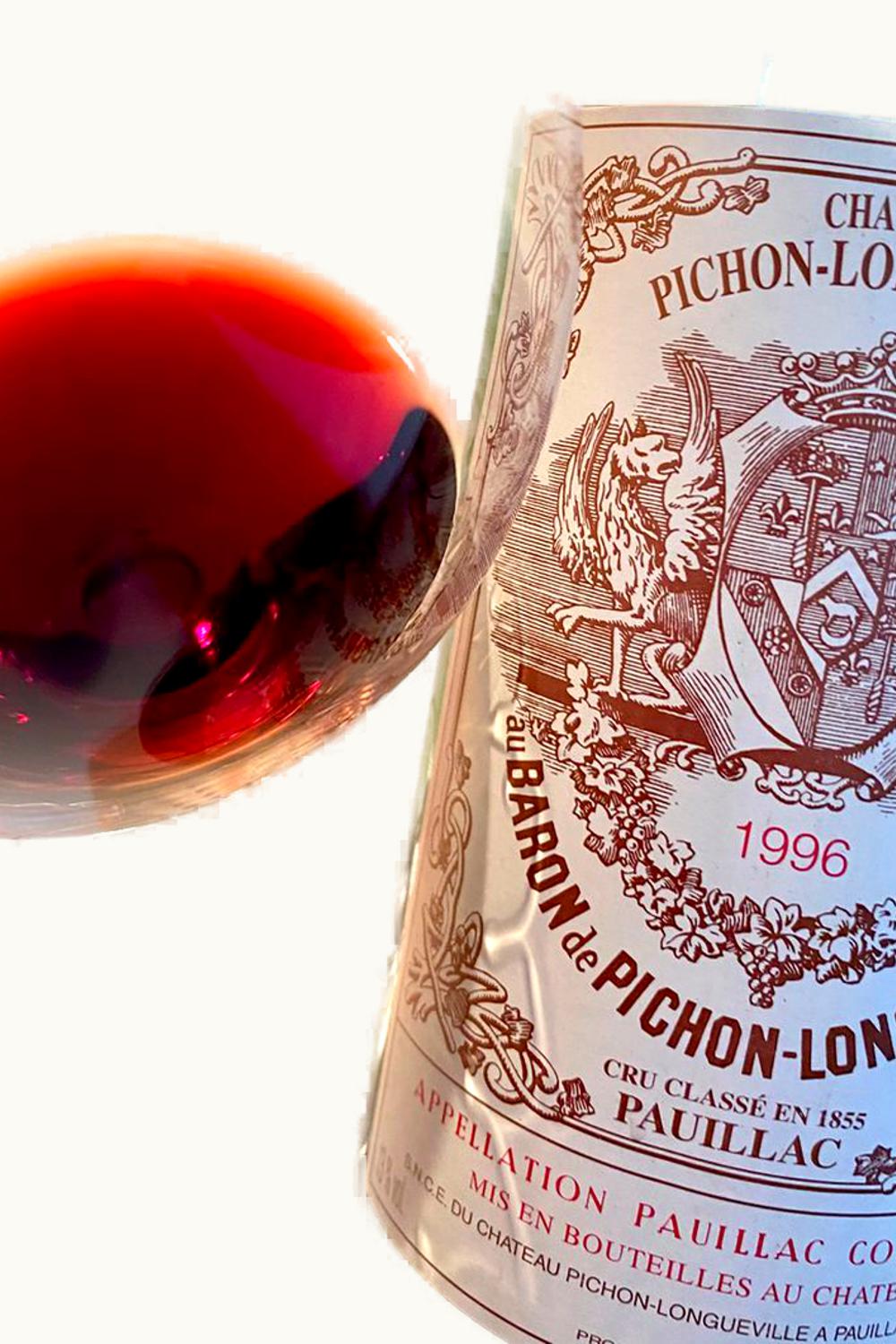 Château Pichon Longueville Baron Château Pichon Longueville Baron Pauillac, Médoc, Bordeaux, France, 1996