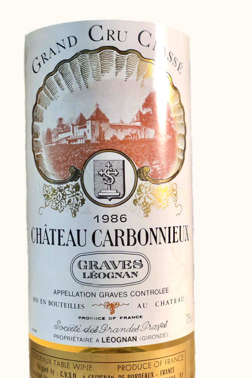 Chateau Carbonnieux Chateau Carbonnieux Pessac-Leognan Bordeaux, 1986 UZ0642228