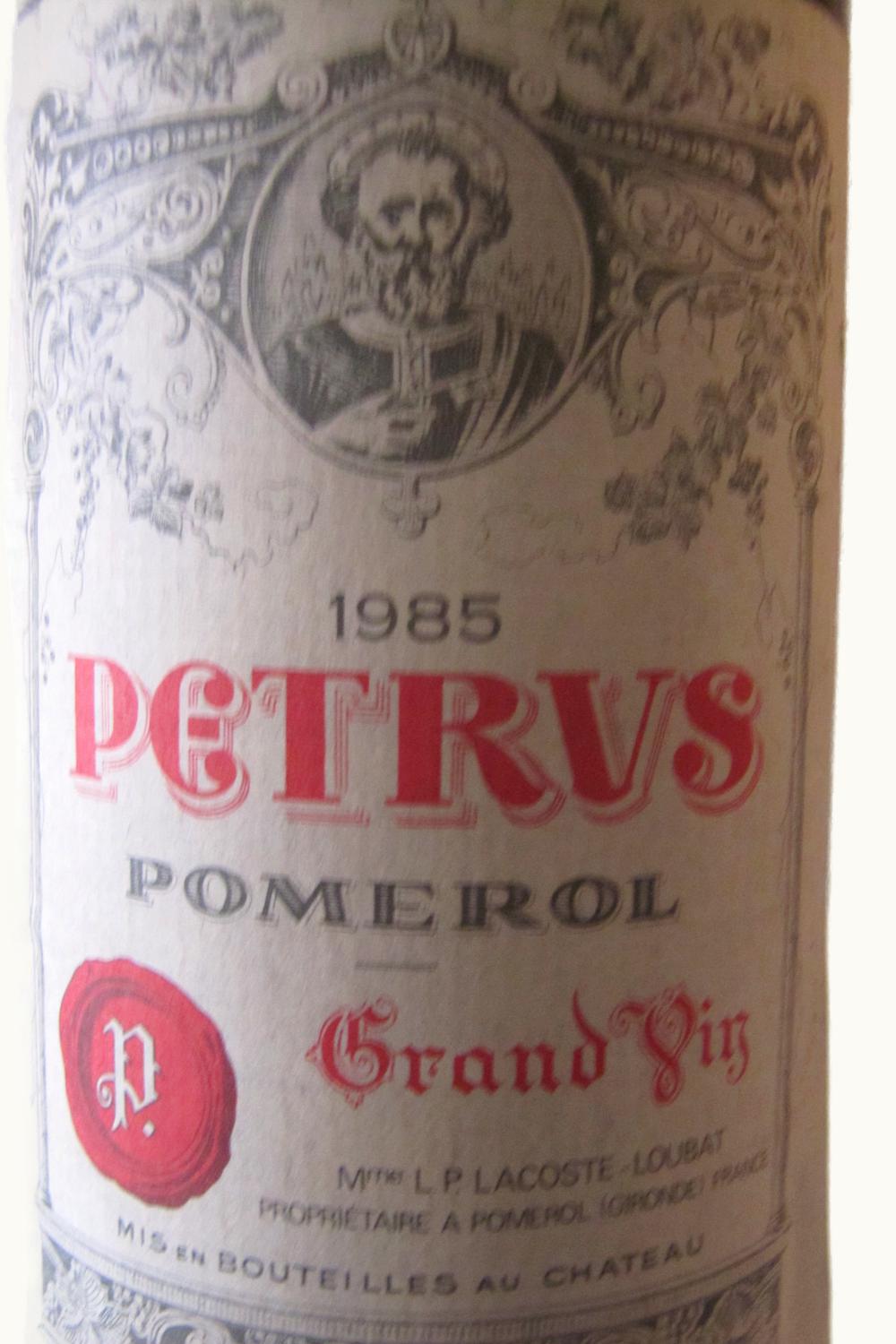 Château Pétrus Château Pétrus Pomerol Bordeaux, 1985