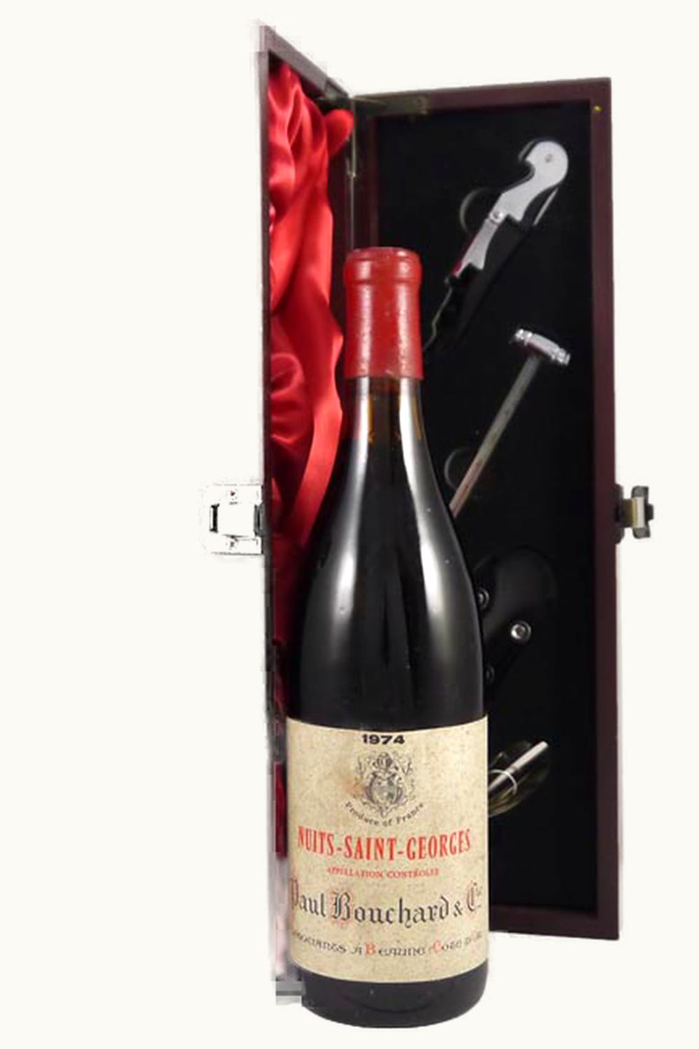 Paul Bouchard & Cie Paul Bouchard & Cie Côte de Nuit-St-Georges, Burgundy, 1974