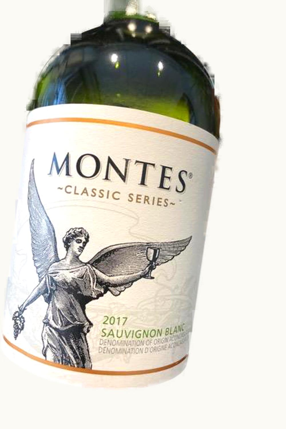 Montes Montes Classic Series Sauvignon Blanc Aconcagua Costa Valley Chile, 2014