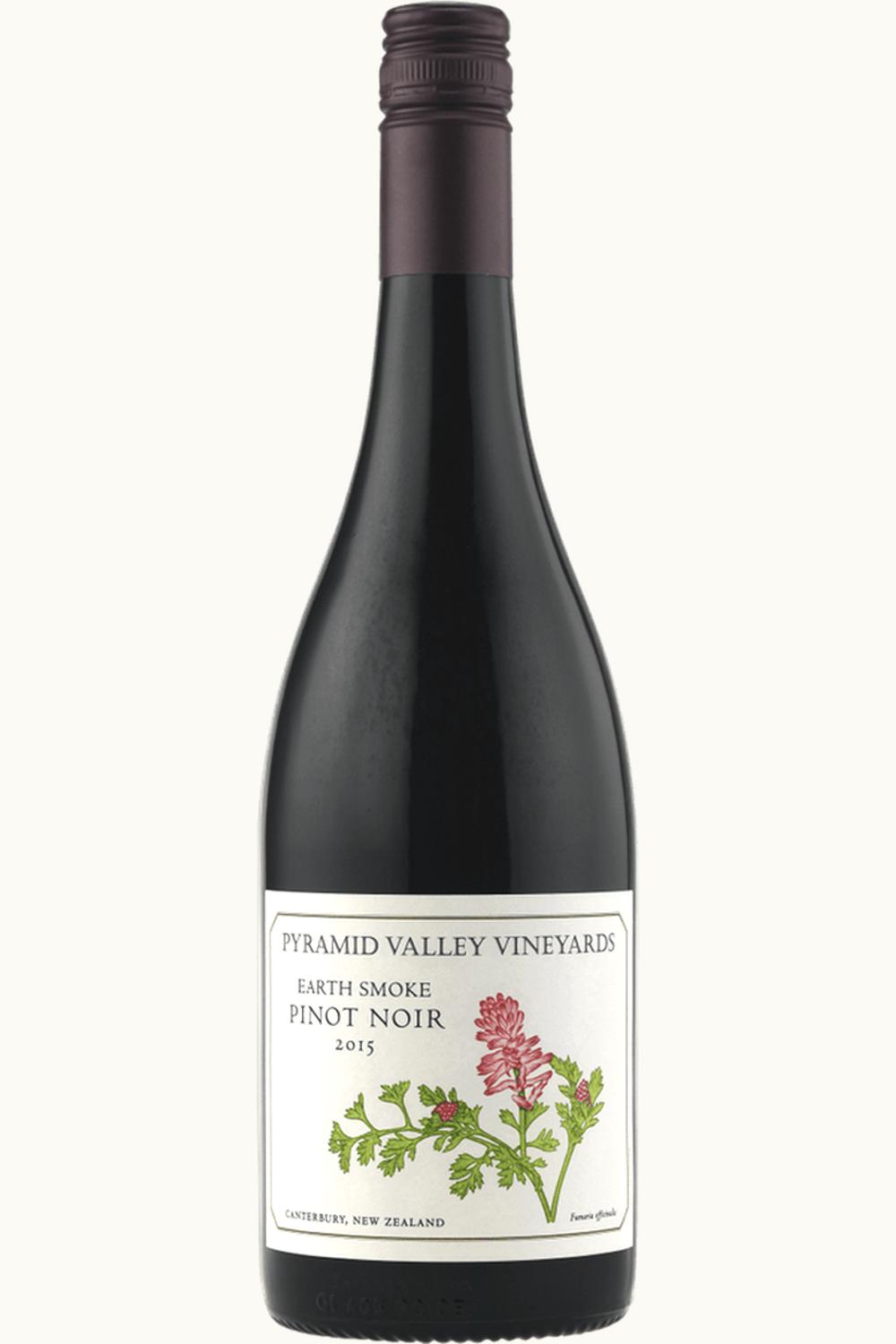 Pyramids Valley Pyramids Valley Earth Smoke Pinot Noir, 2020