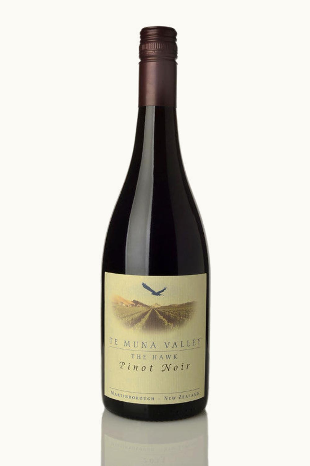 Te Muna Valley Hawks Pinot Noir, 2010