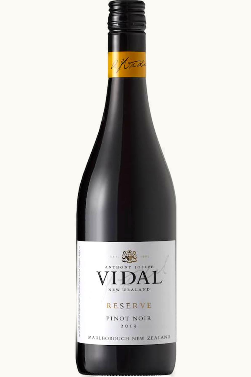 VIdal Estate Reserve Pinot Noir, 2010