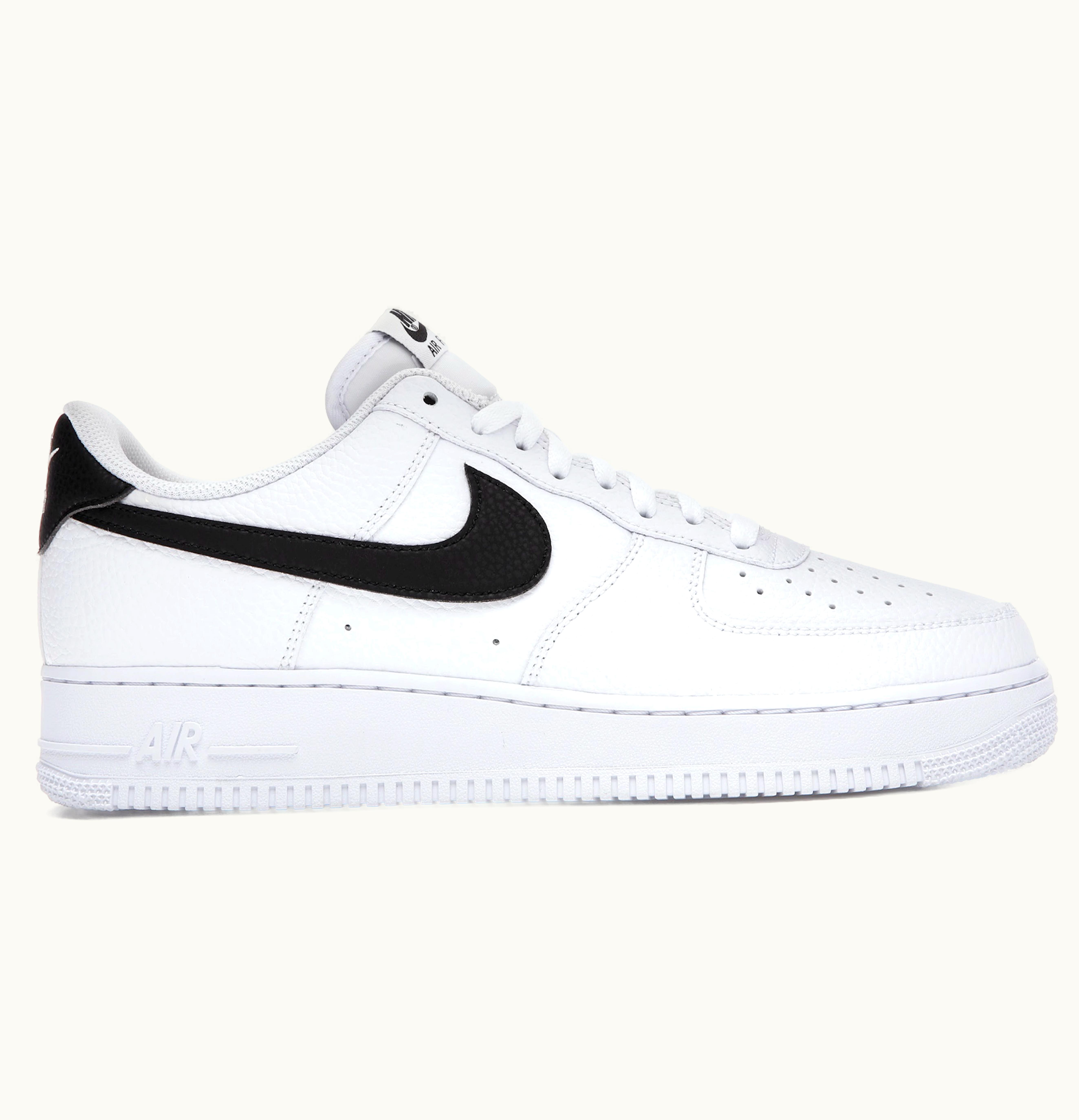 Nike Nike Air Force 1 07 White Black Pebbled Leather