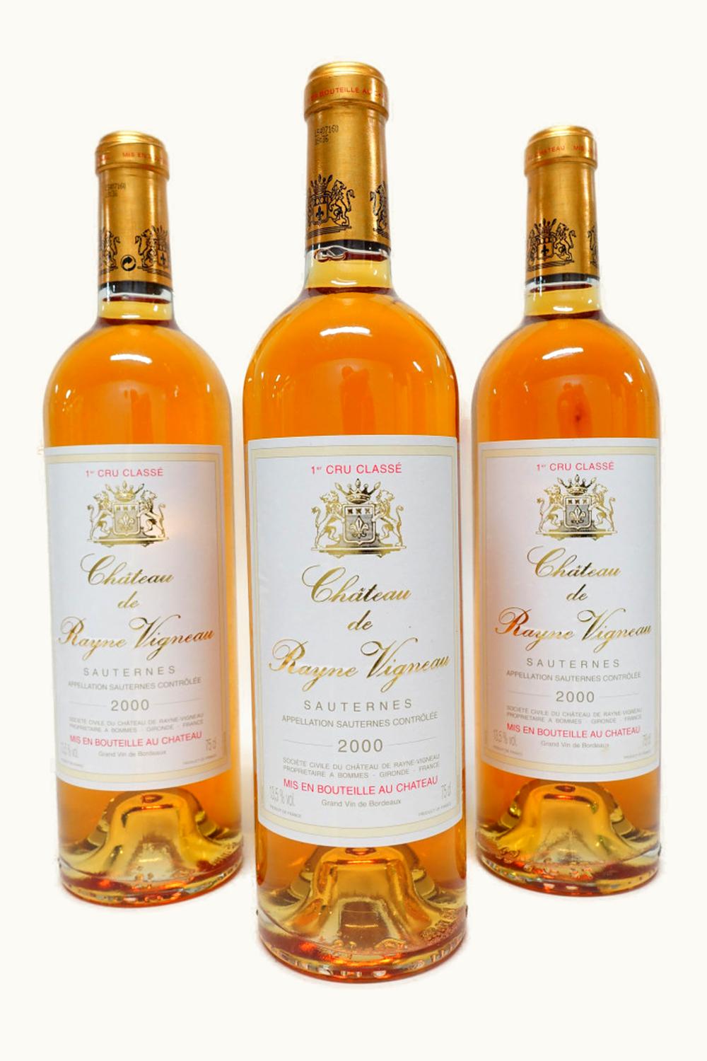 Château de Rayne Vigneau Château de Rayne Vigneau Sauternes Bordeaux France, 2000 UZ0697093