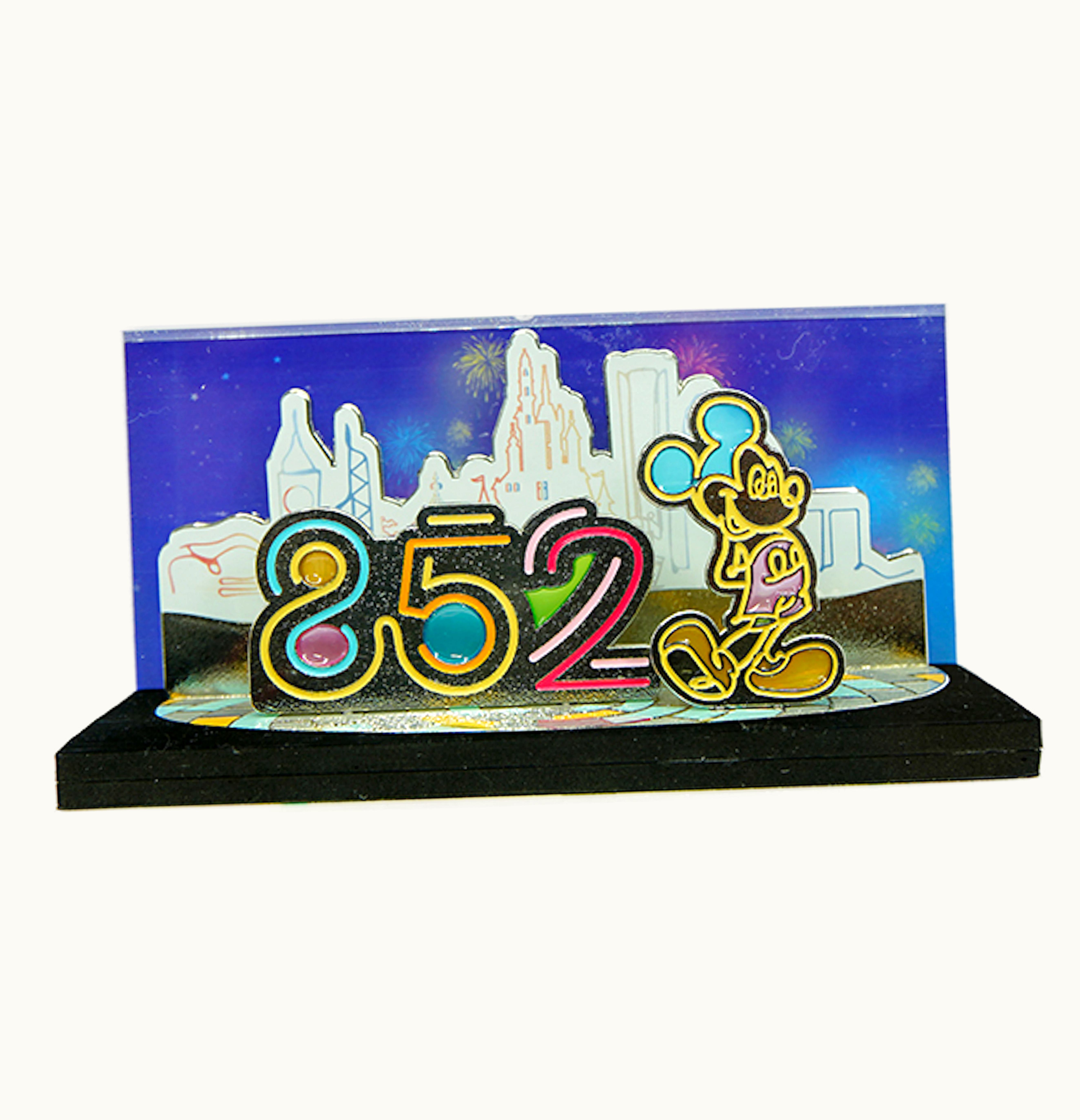 Disney Disney Hong Kong Dineyland 852 Themed Limited Edition Pin Multi