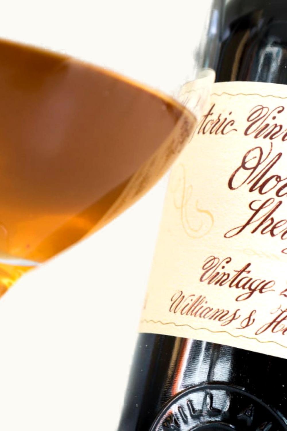 William Humbert Historic Vintage Collection Oloroso Sherry Jerez Andalucia Spain, 1982