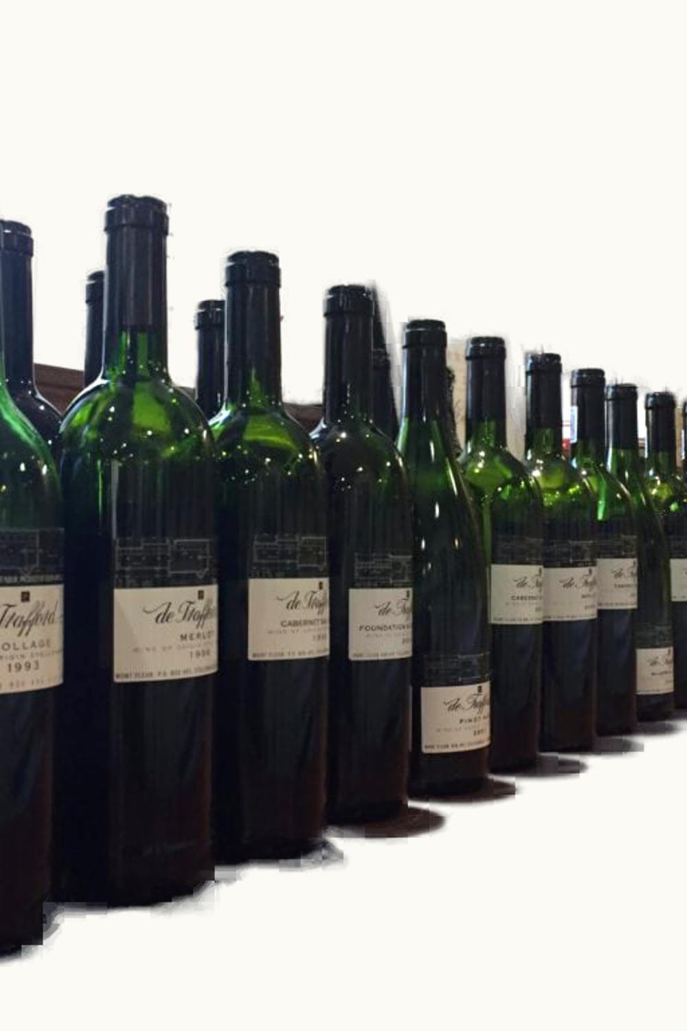 De Trafford Elevation 393 Red, 2011