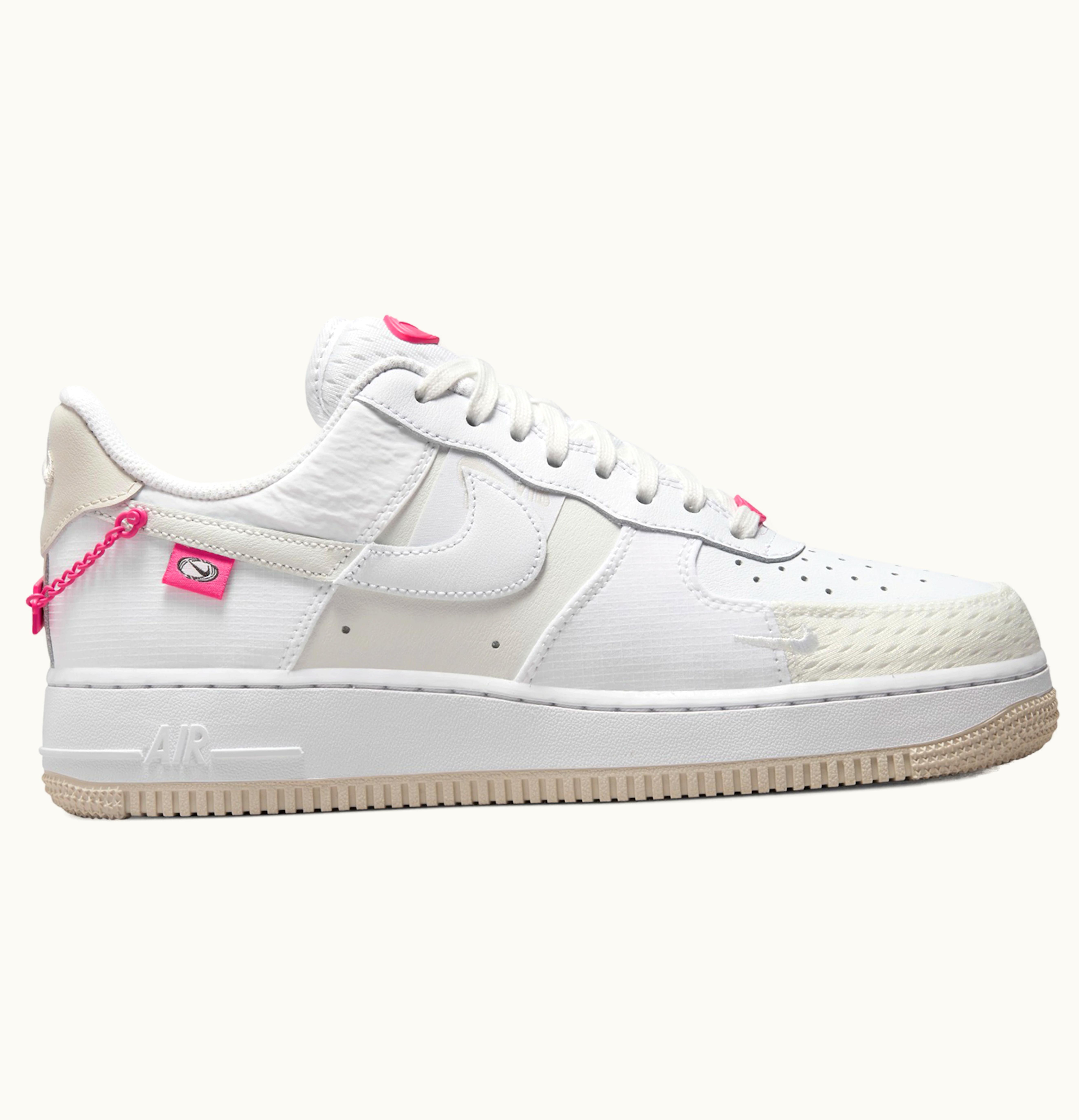 Nike Nike Air Force 1 Low 07 LX Pink Bling W
