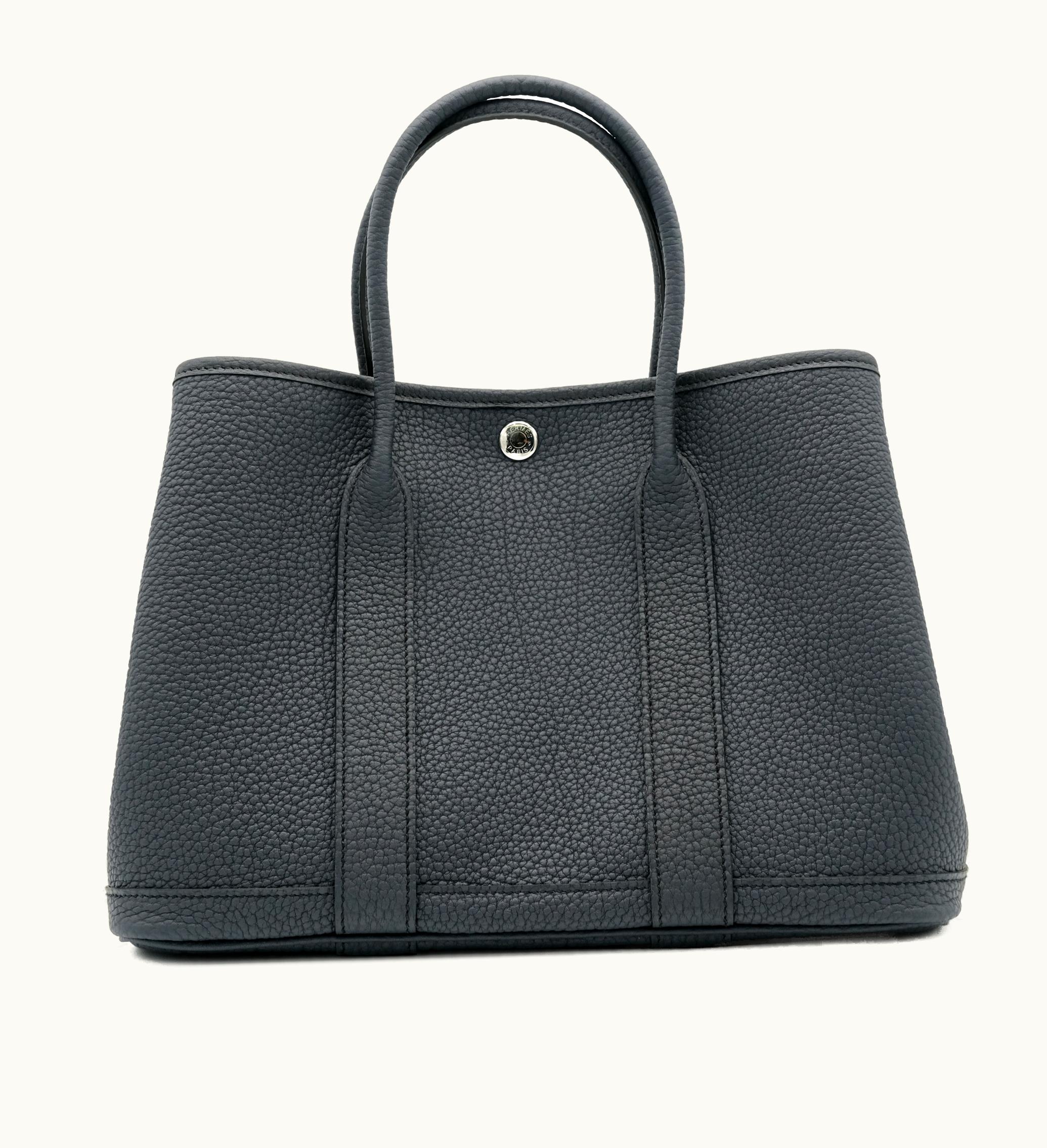 Hermès Hermès 2023 Hermès Garden Party 30 in Negonda leather with Bleu Indigo color, enhanced by Palladium hardware