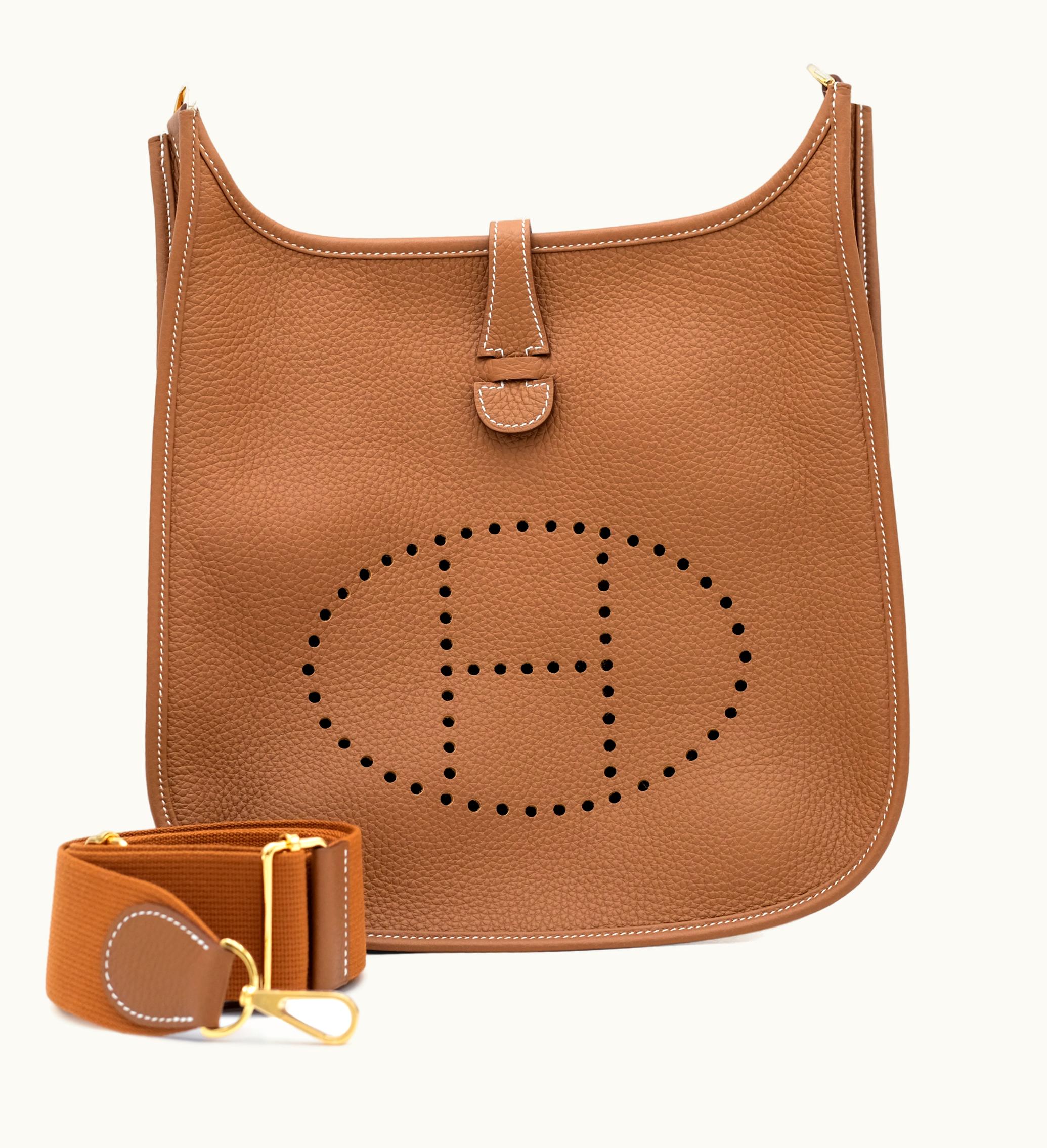 Hermès Hermès Gold Clemence Evelyne III 29 Gold Hardware, 2023, Revamped Design