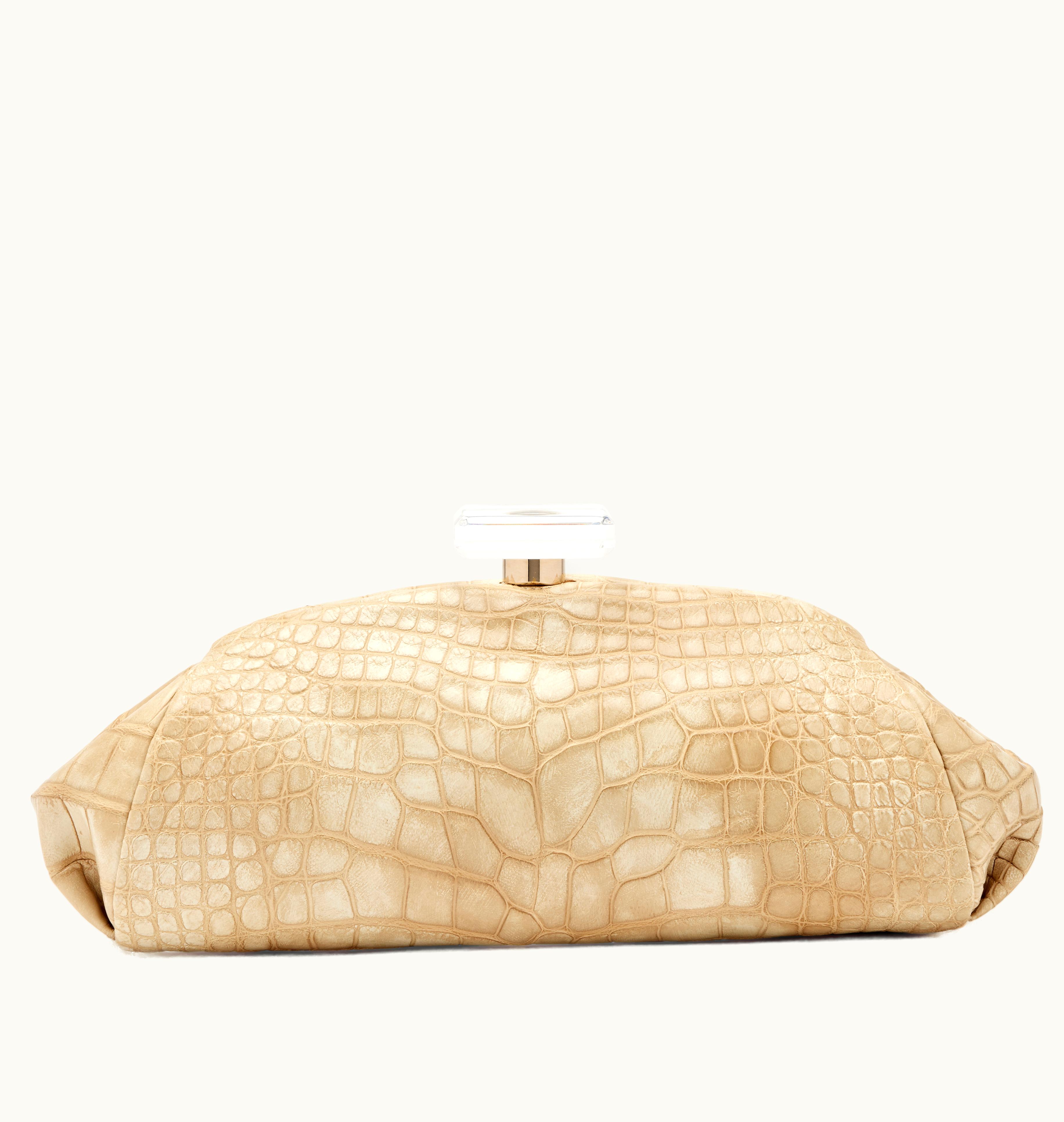 Chanel Chanel Beige matte alligator clutch with a Chanel perfume bottle design, adorned with gold hardware - vintage 2005-2006