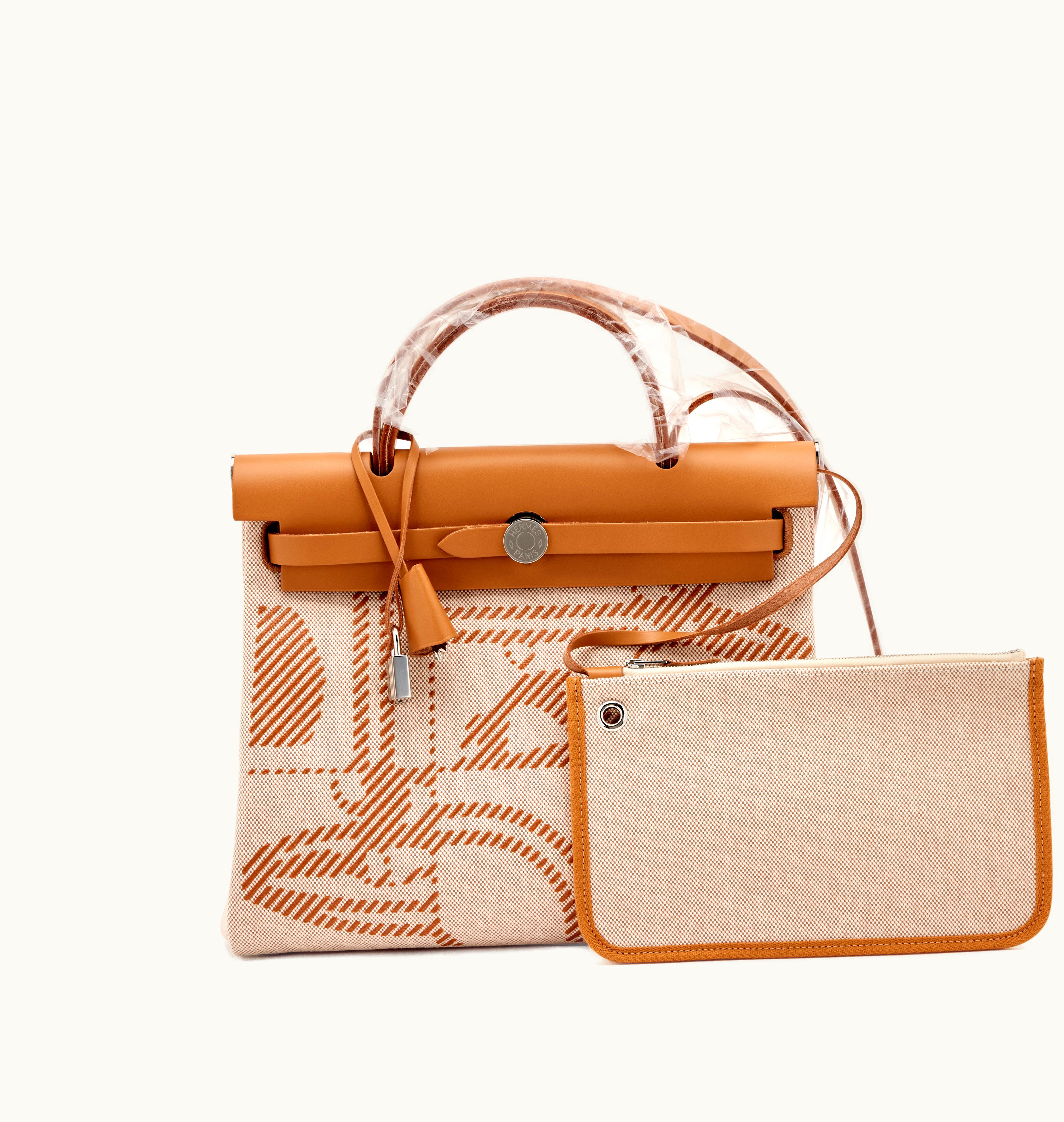 Hermès Hermès 2022 Hermès Gold Vache Hunter and Toile Brides de Gala Herbag 31 Palladium Hardware