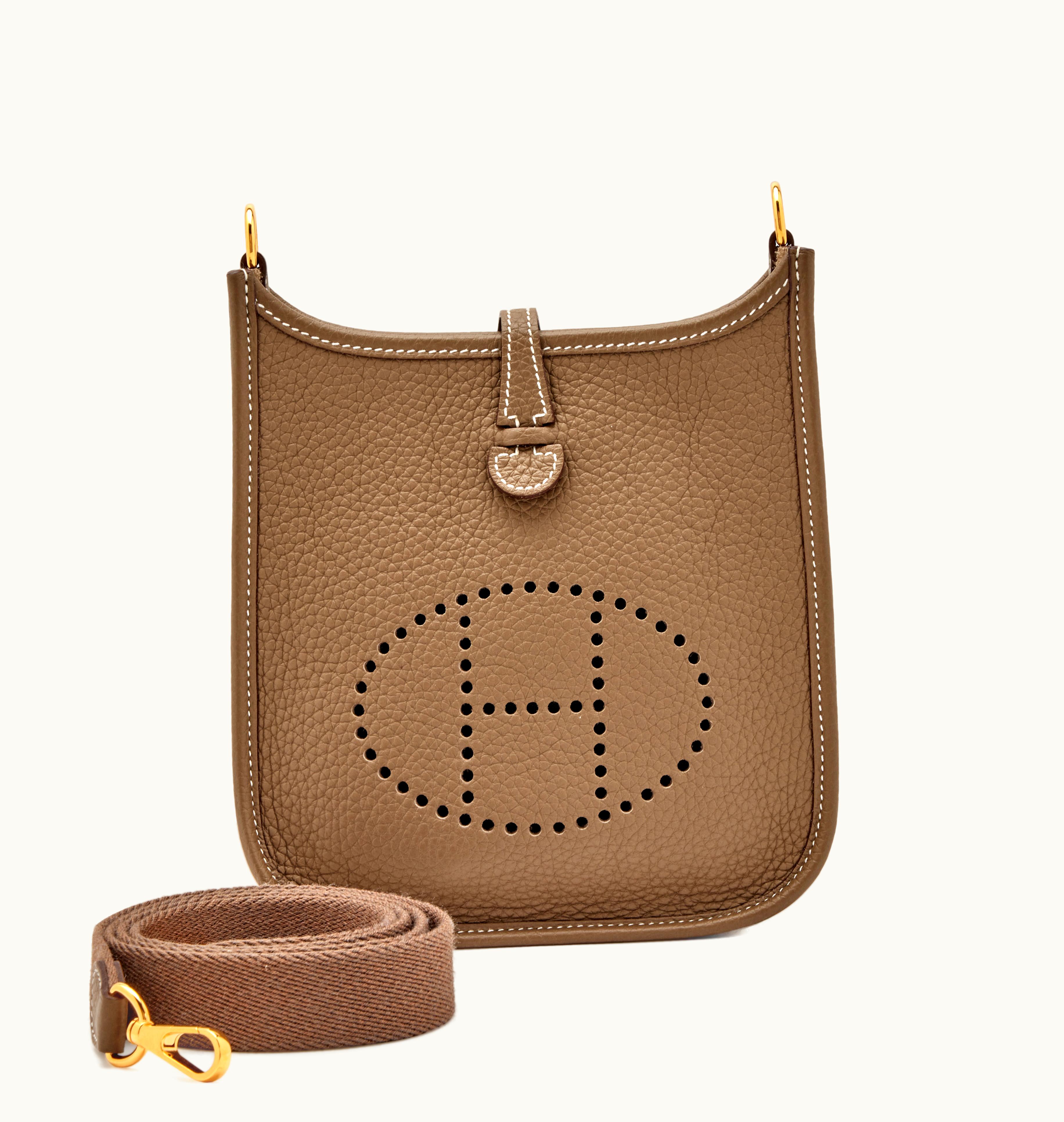 Hermès Hermès 2021 Hermès Etoupe Clemence Evelyne TPM 16 Gold Hardware