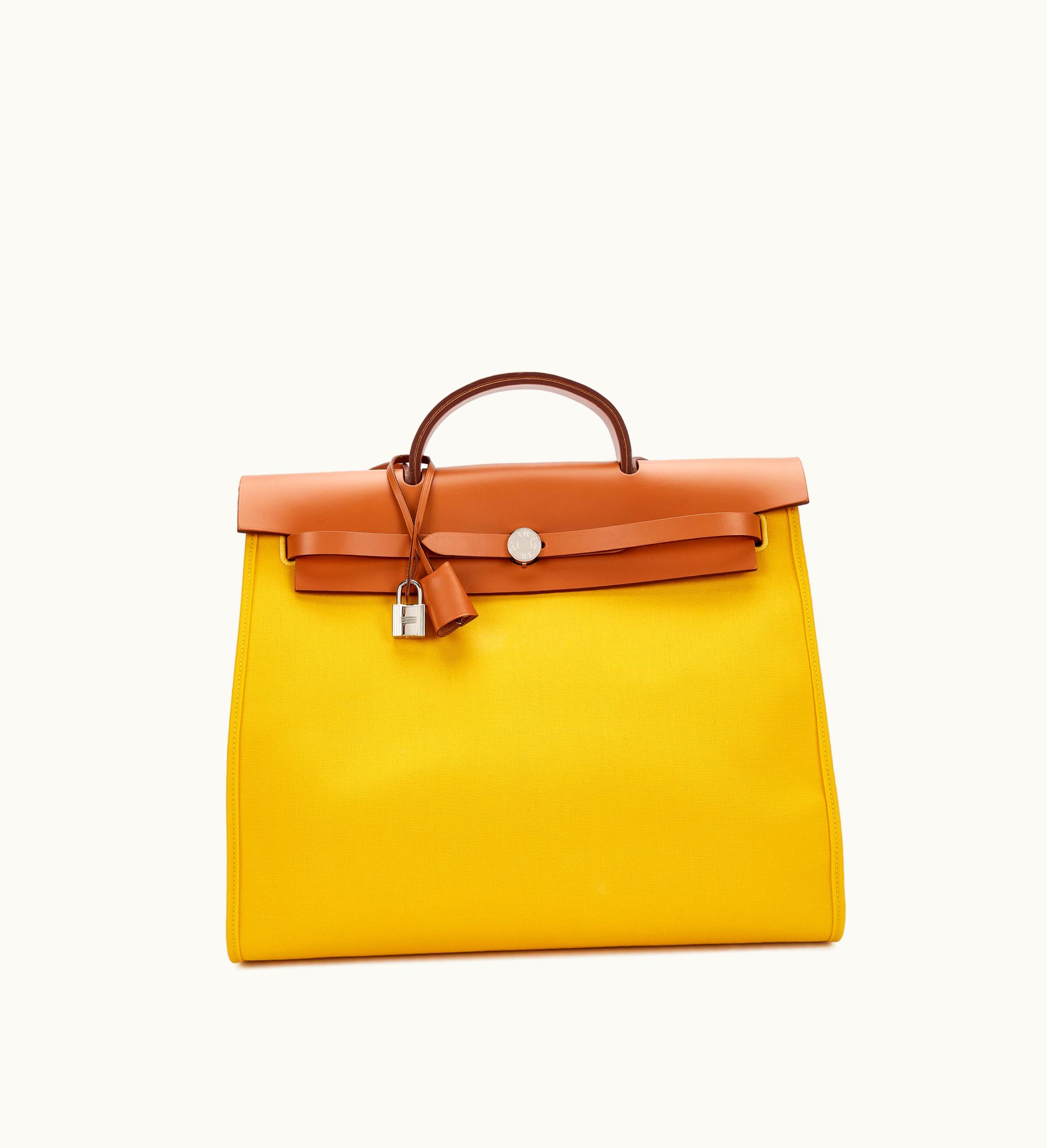 Hermès Hermès Natural Vache Hunter and Jaune de Naples Toile Herbag Zip 39 Palladium Hardware, 2018