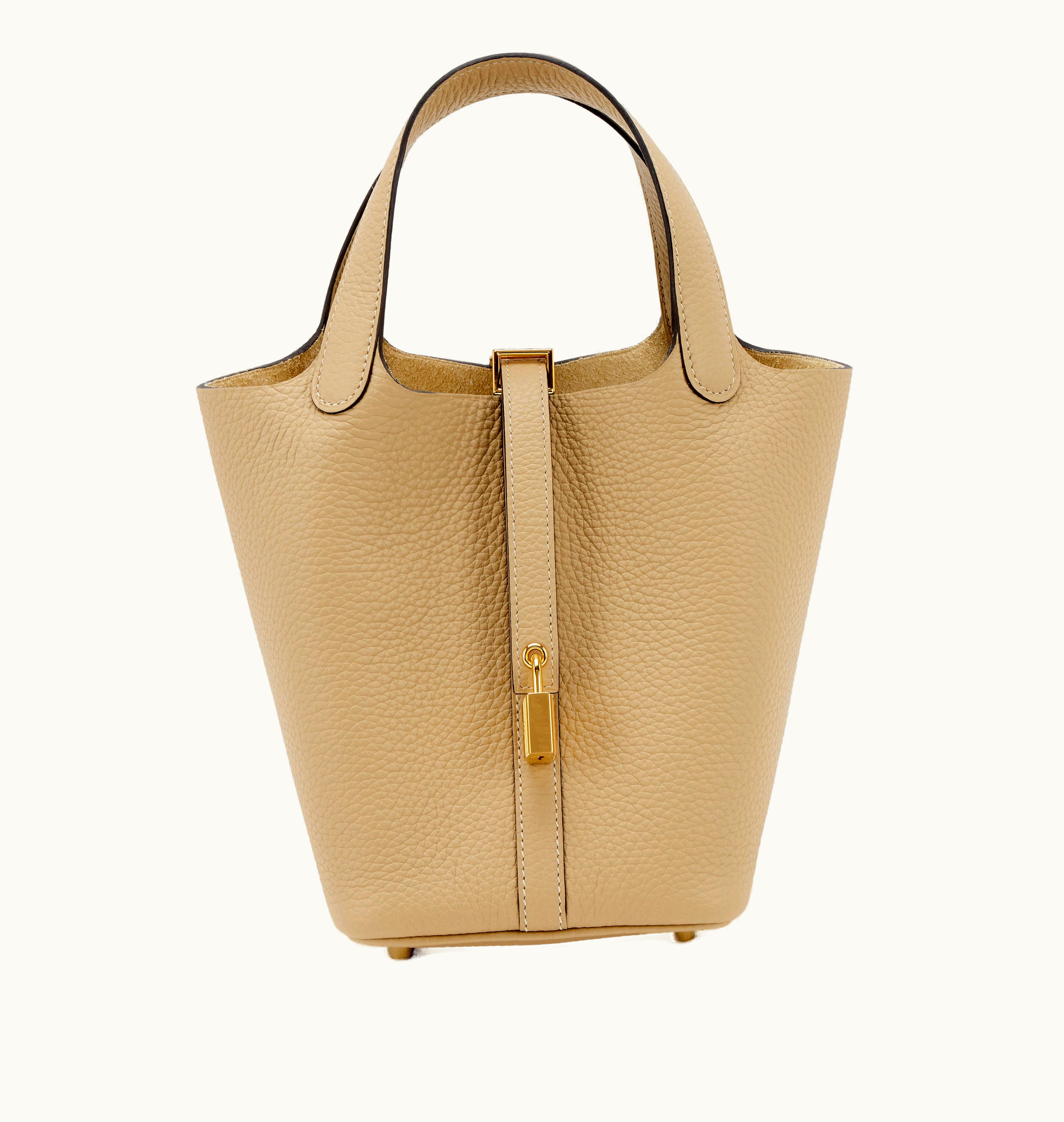 Hermès Hermès Picotin Lock 18 with Gold Hardware in Trench Clemence, the year being 2023