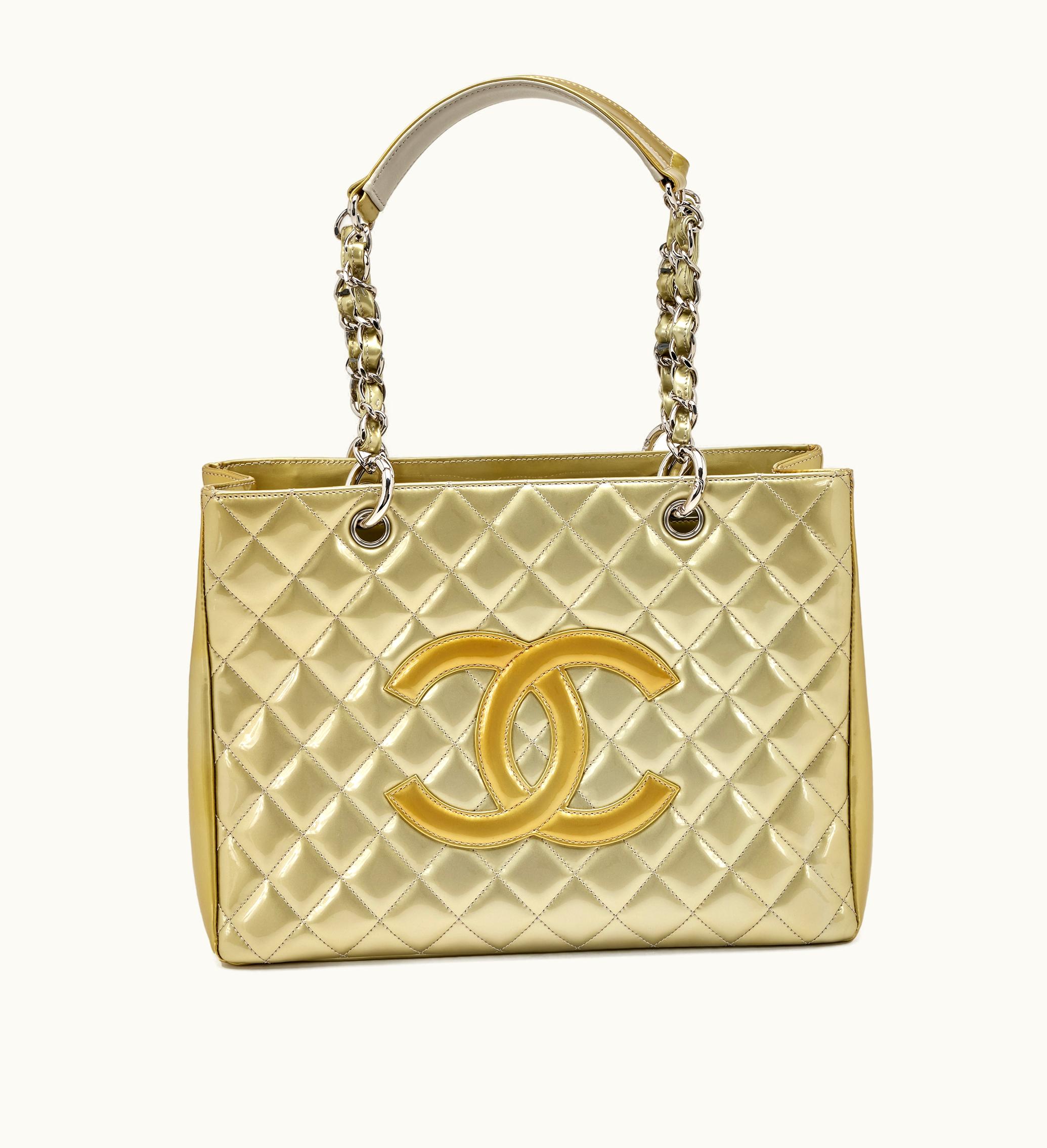 Chanel Chanel Green and gold patent leather tote from Chanel with silver hardware, manufactured between 2009 and 2010