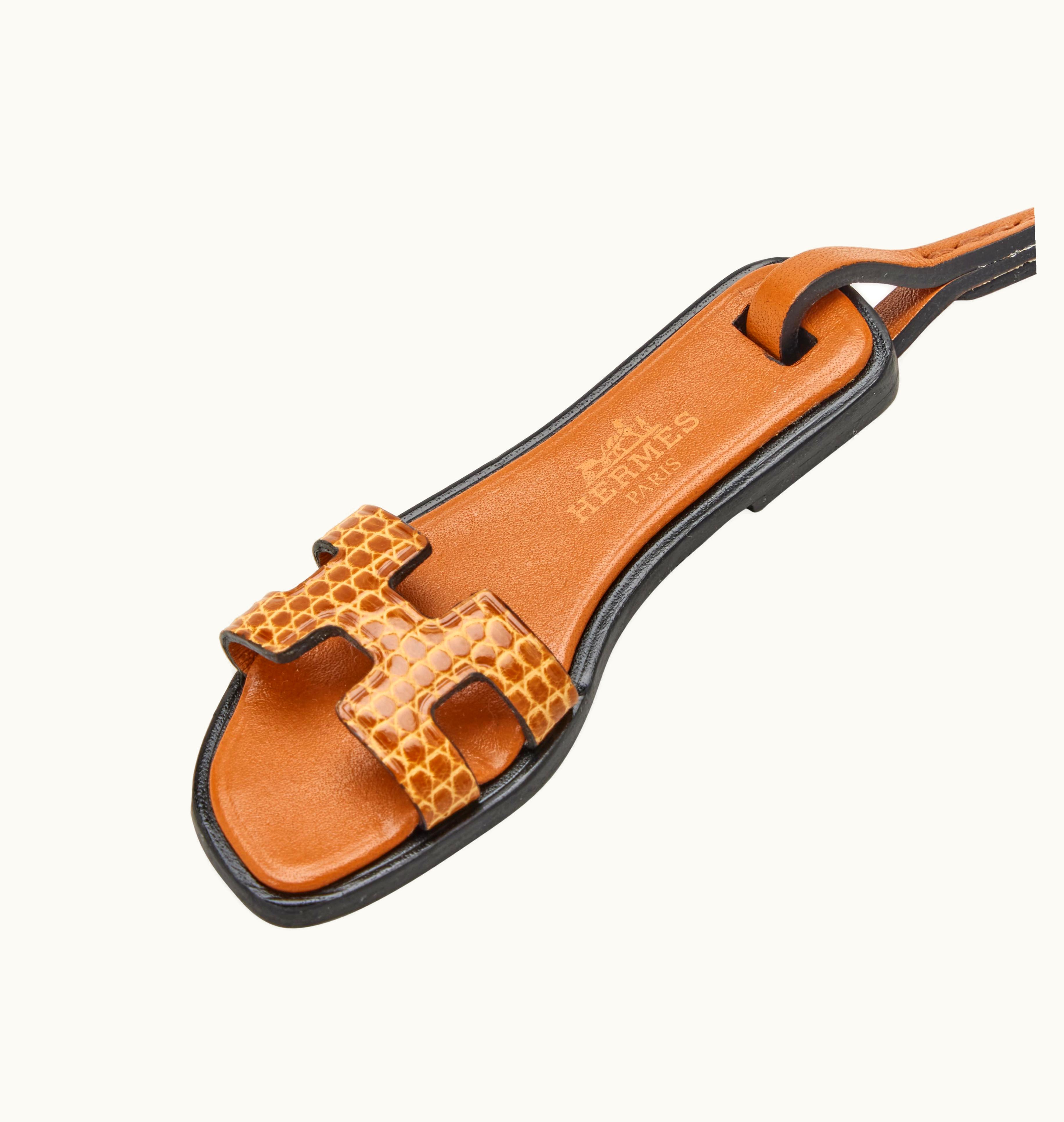 Hermès Hermès Chai Lizard, Black Hunter and Natural Sable Butler Oran Nano Charm