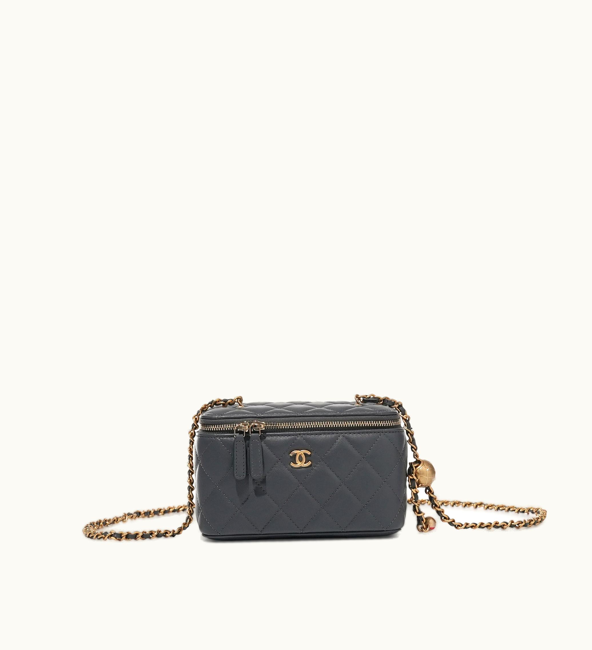 Chanel Lambskin Pearl Crush Vanity Case with Grey Quilted Design and Gold Hardware, 2023