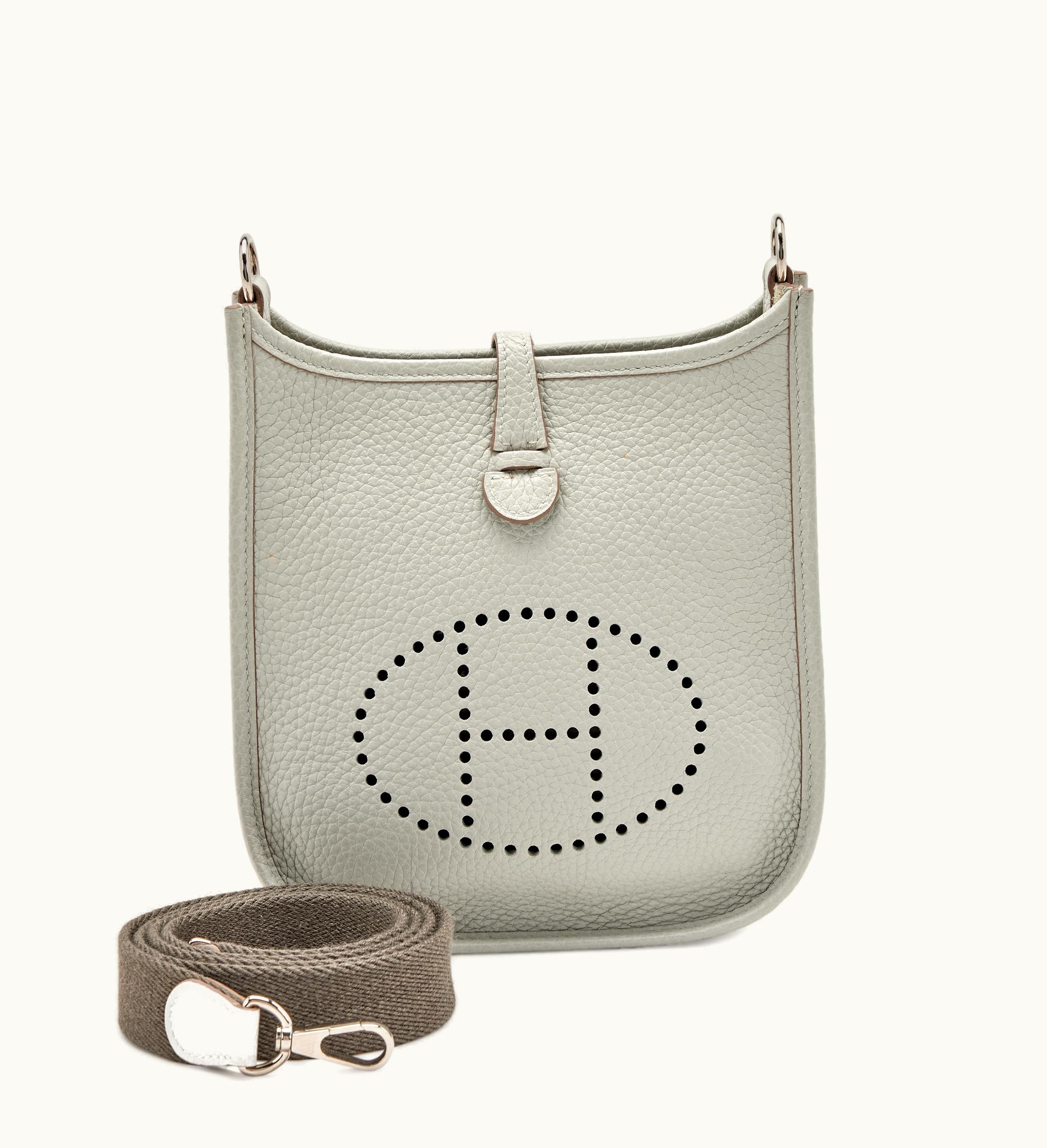 Hermès Hermès Gris Perle Clemence Mini Evelyne TPM 16 Palladium Hardware, 2018