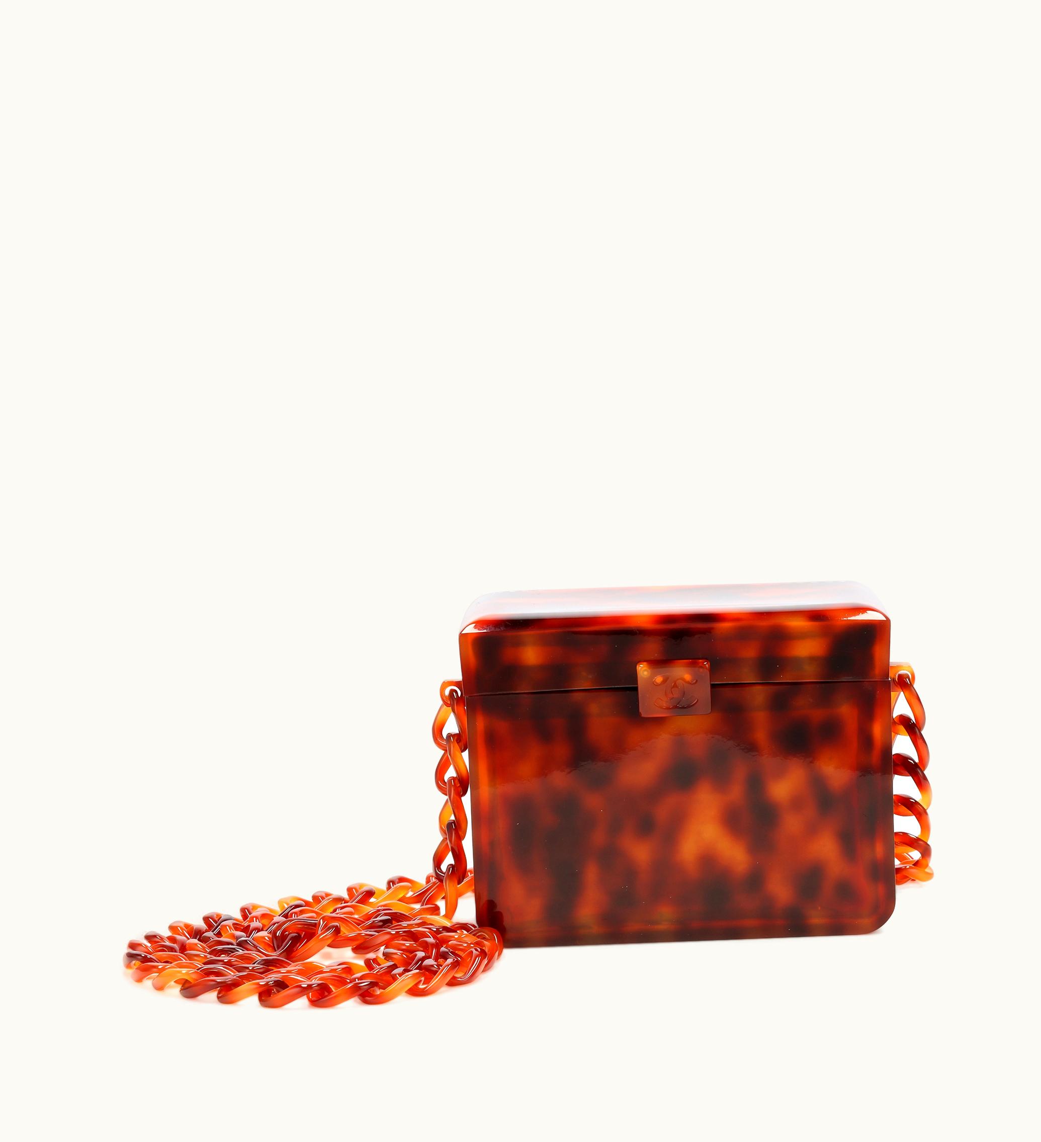 Chanel Chanel Mini Box Bag made of Tortoiseshell Bakelite, manufactured between 1994 and 1996