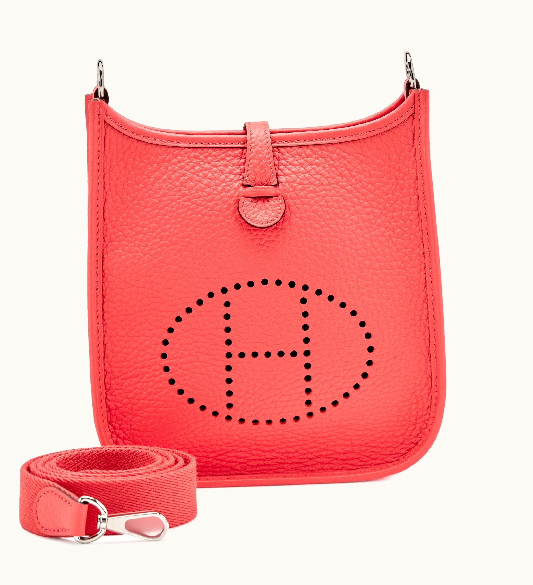 Hermès Hermès 2023 brings us the exquisite Hermès Rose Jaipur Clemence Mini Evelyne TPM 16, adorned with Palladium Hardware