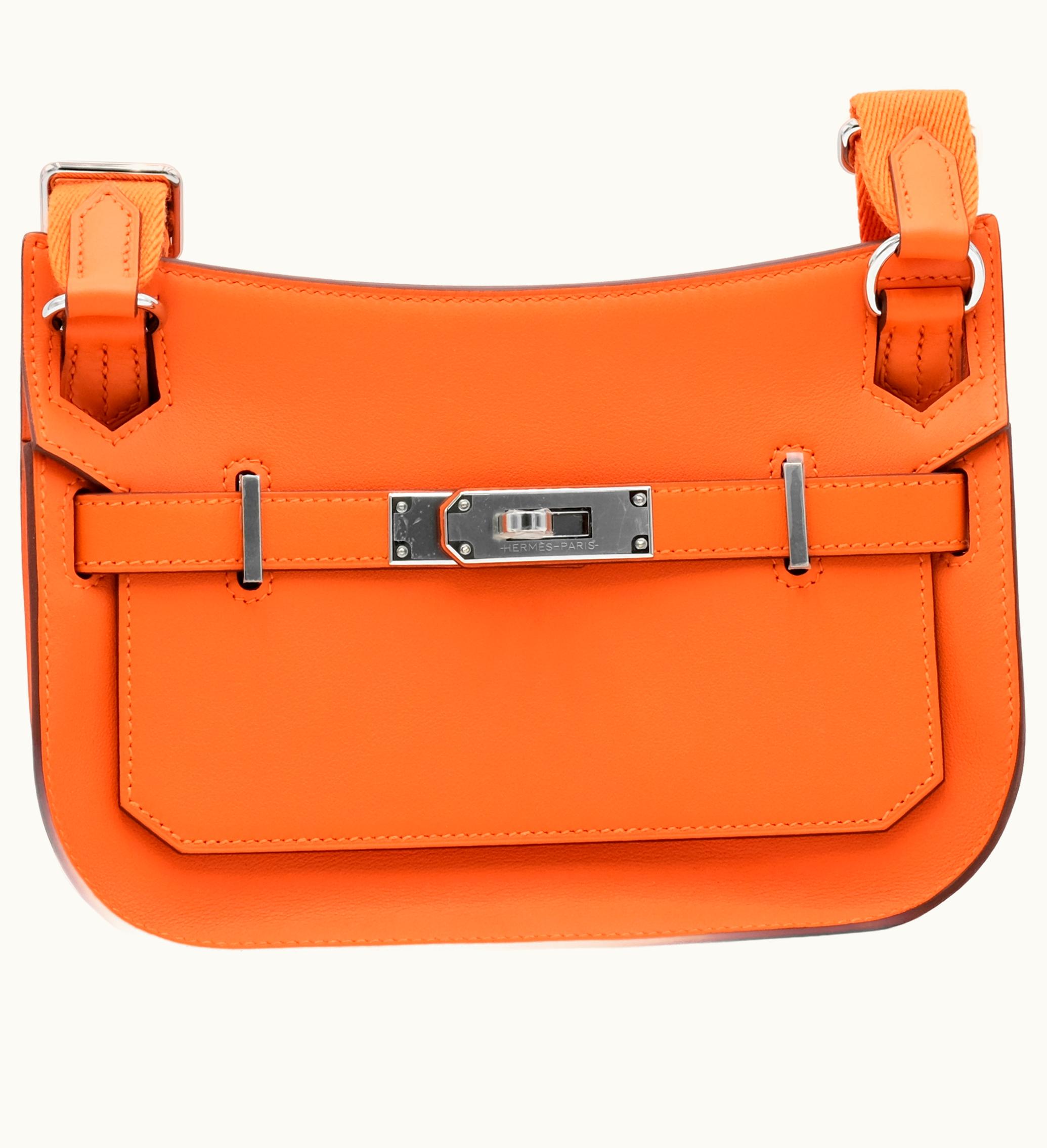 Hermès Hermès 2023: Hermès Mini Jypsiere in Swift Leather with Palladium Hardware, in the vibrant shade of Orange