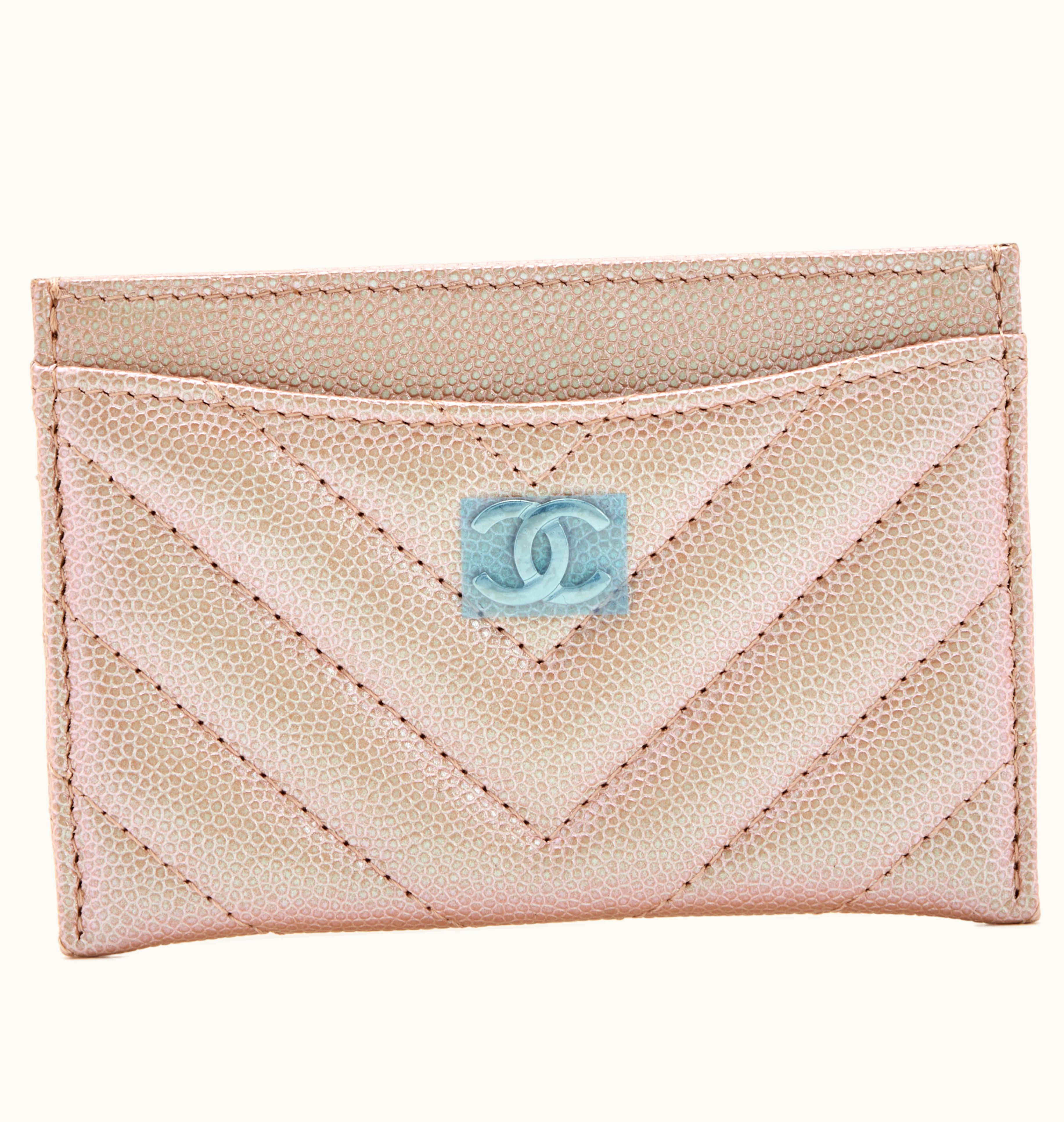 Chanel Chanel Chevron Quilted Caviar Card Holder in Iridescent Rose Gold with Silver Hardware, released in 2017